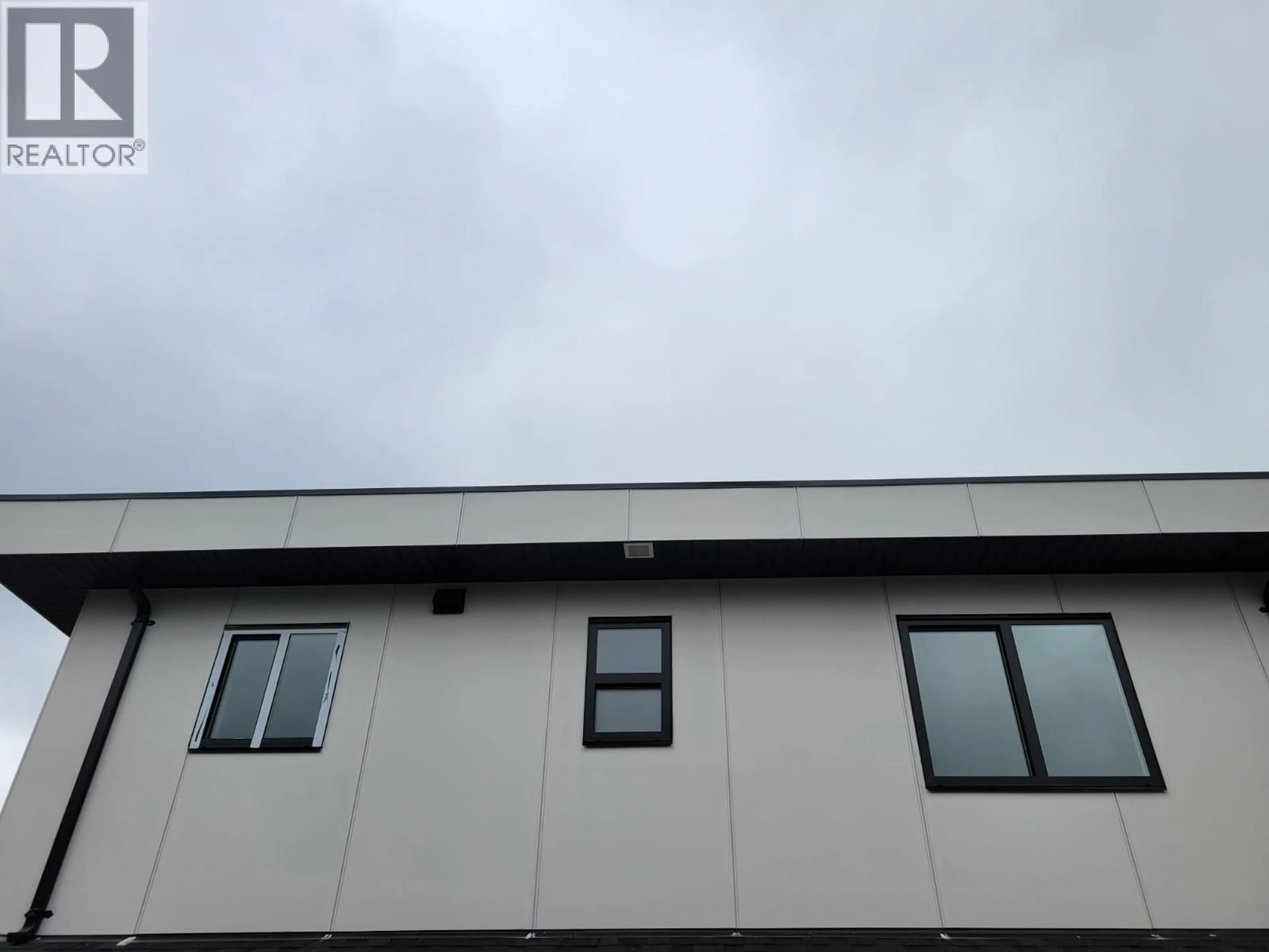 A pic of a room for 4 - 6765 KITCHENER STREET, Burnaby British Columbia V5B2J8