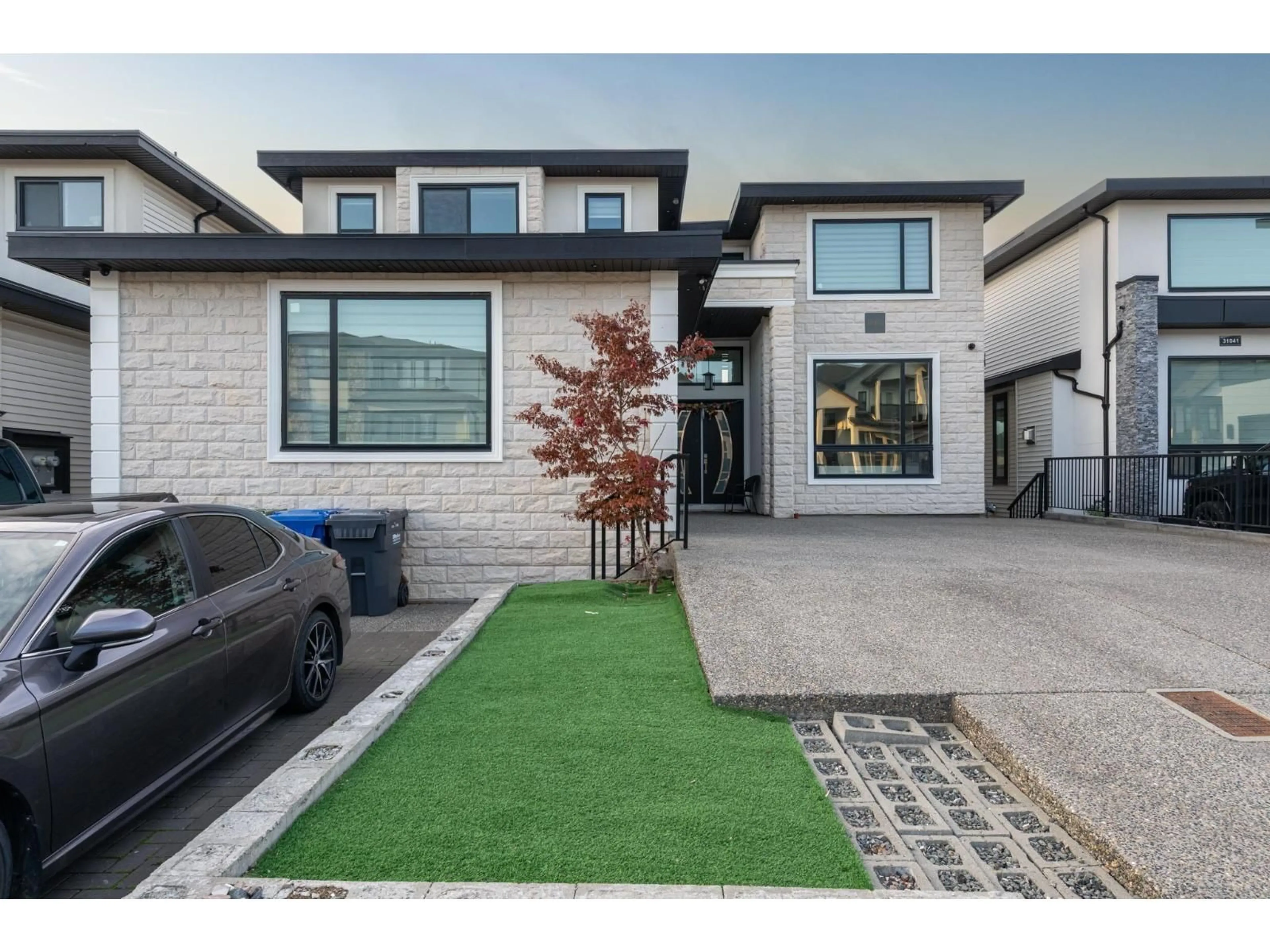 Home with brick exterior material, street for 31033 FIRHILL, Abbotsford British Columbia V2T0G4