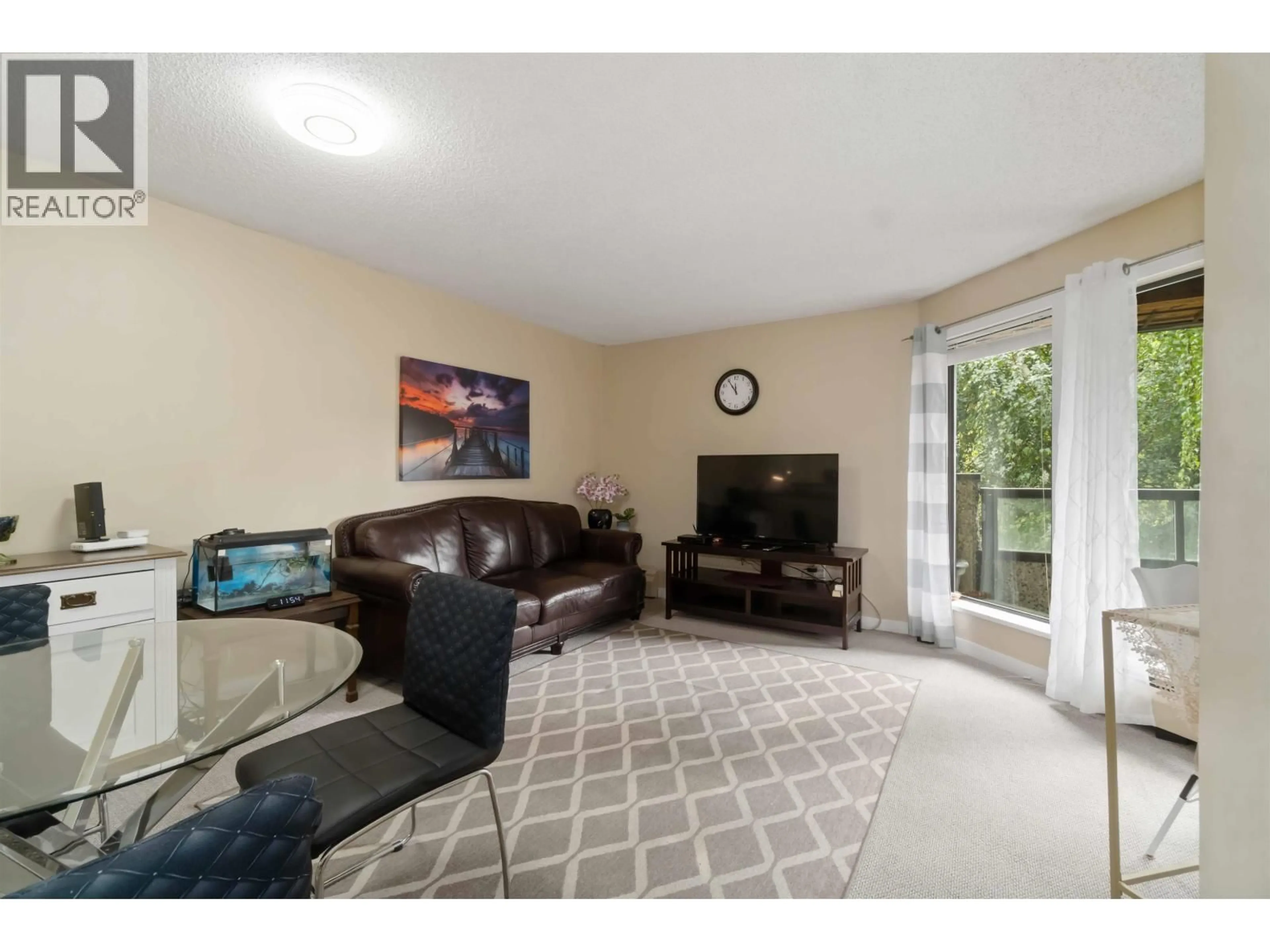 Living room with furniture, unknown for 226 - 8460 ACKROYD ROAD, Richmond British Columbia V6X3E9