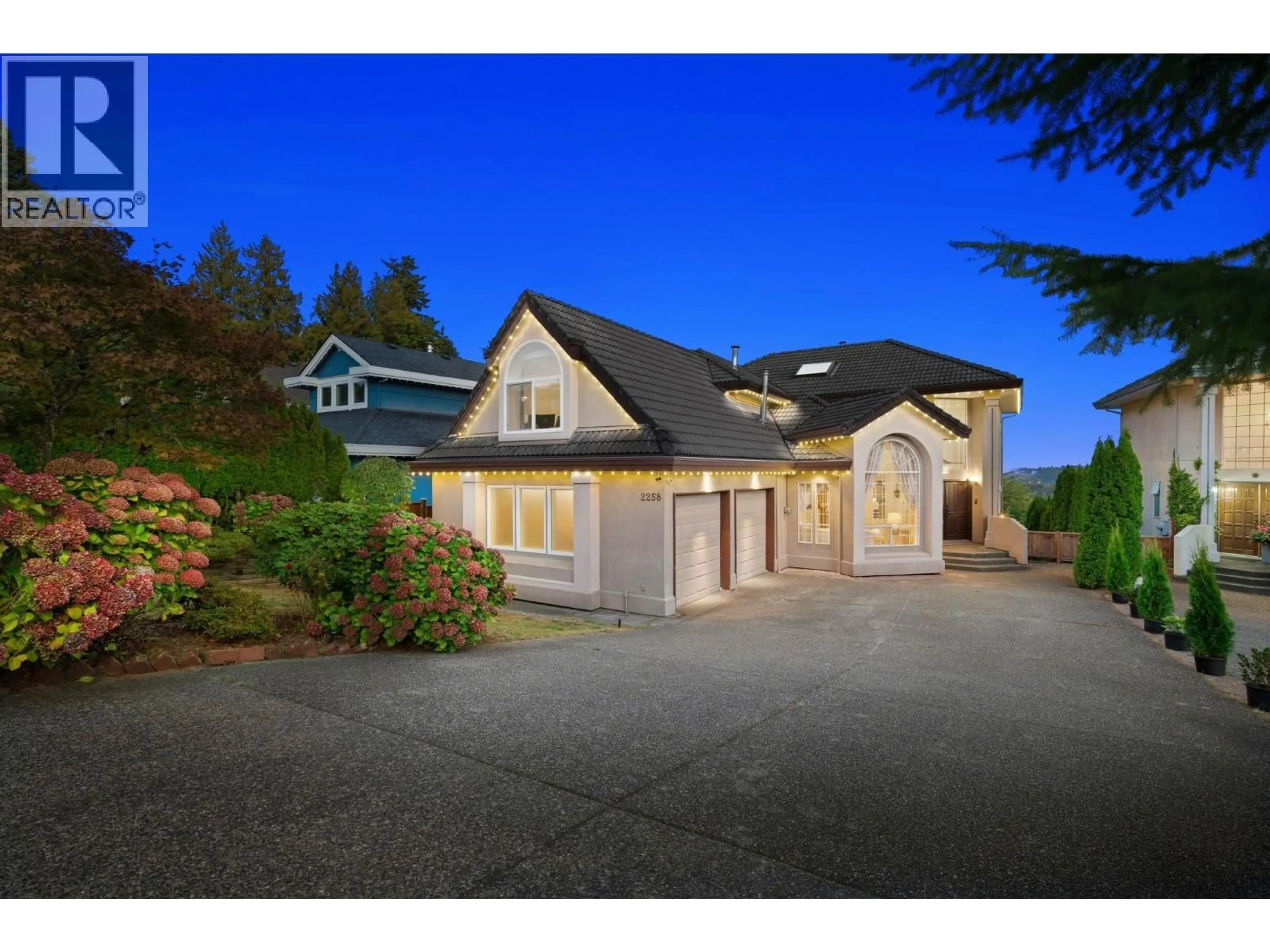 Unknown for 2258 SORRENTO DRIVE, Coquitlam British Columbia V3K6P4