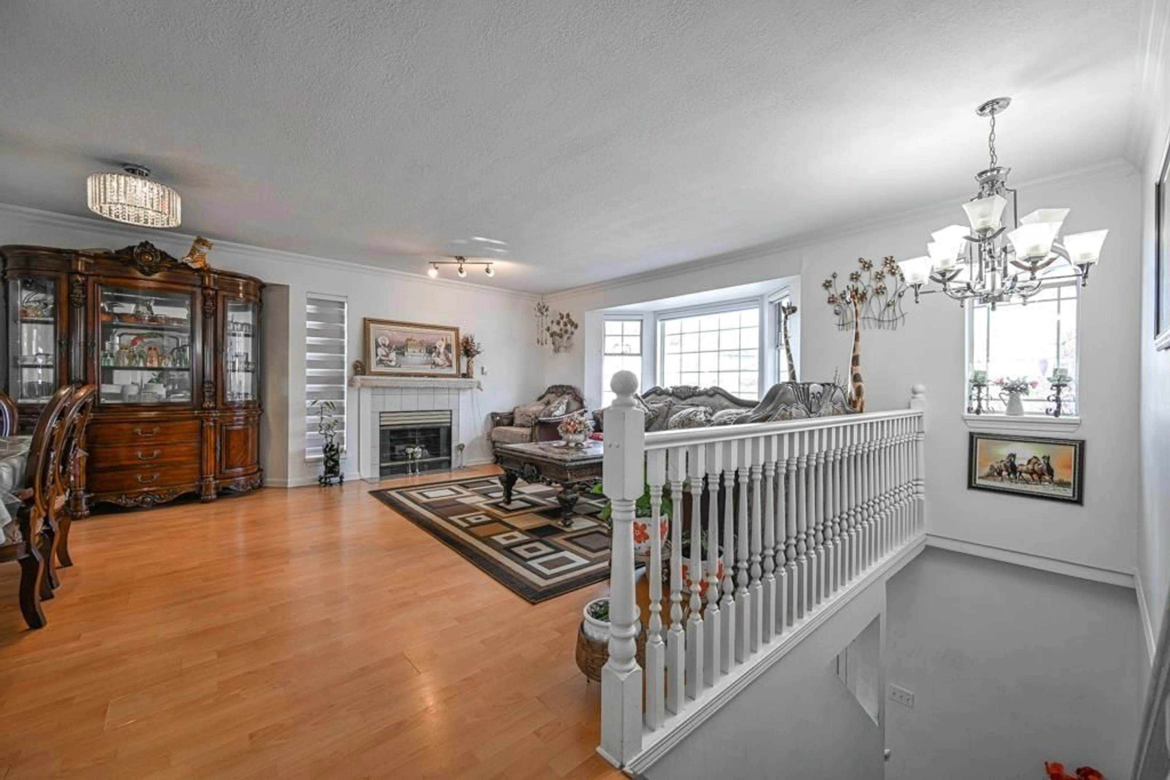 Indoor foyer for 3327 WAGNER, Abbotsford British Columbia V2T5G1