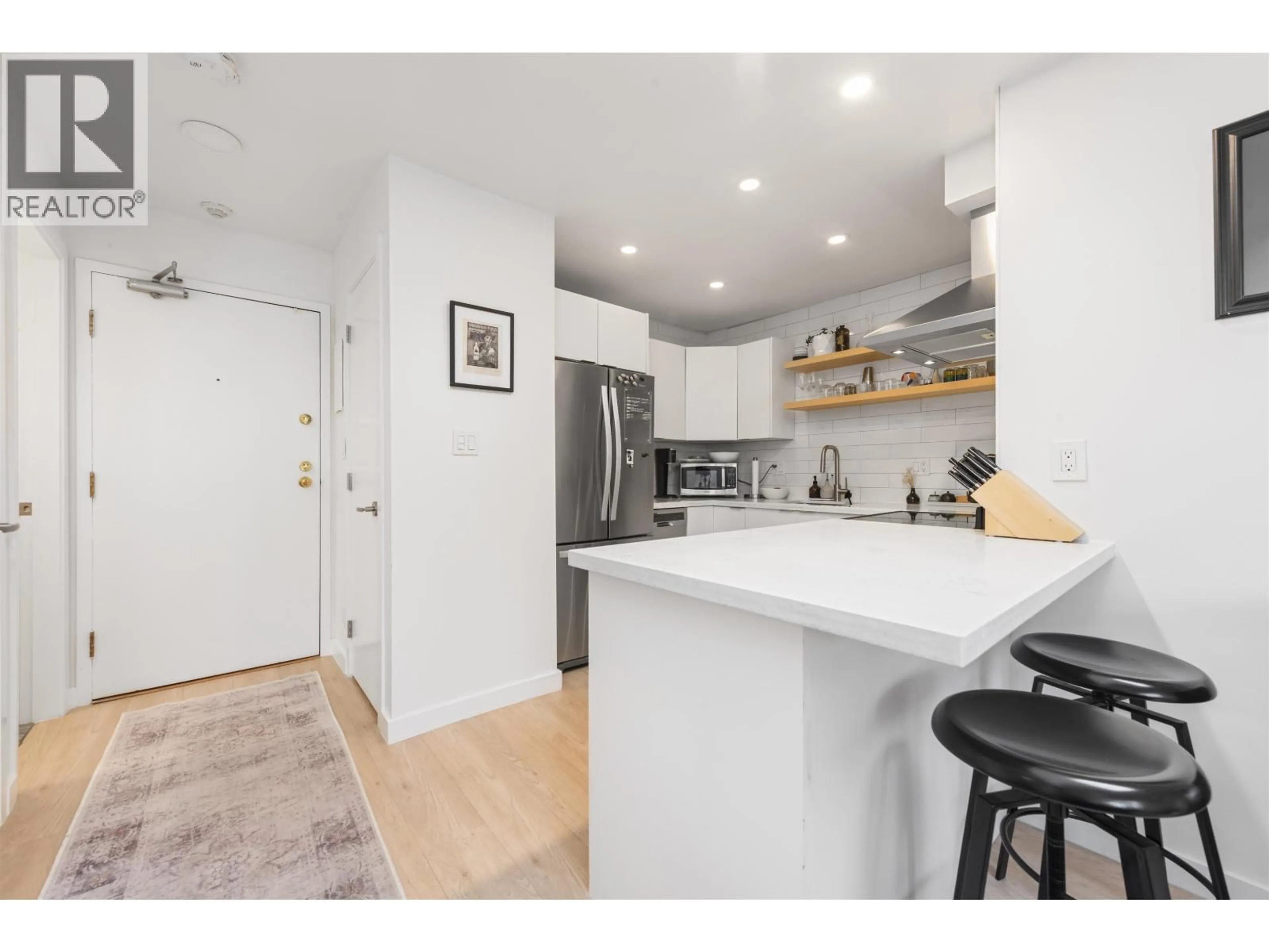 Open concept kitchen, unknown for PH7 - 2125 YORK AVENUE, Vancouver British Columbia V6K1C4
