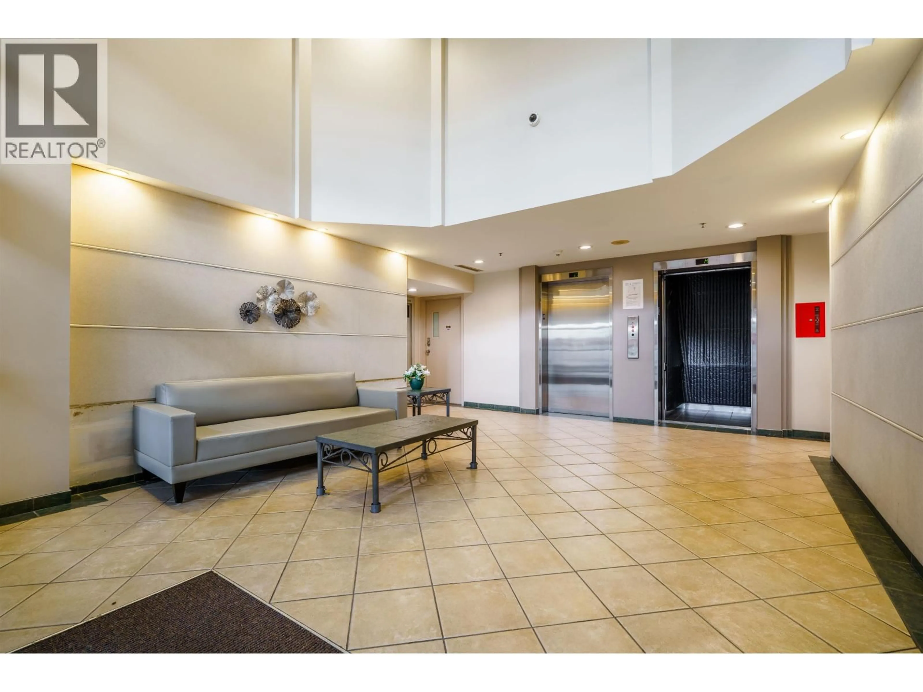 Lobby for 1203 - 545 AUSTIN AVENUE, Coquitlam British Columbia V3K6R4