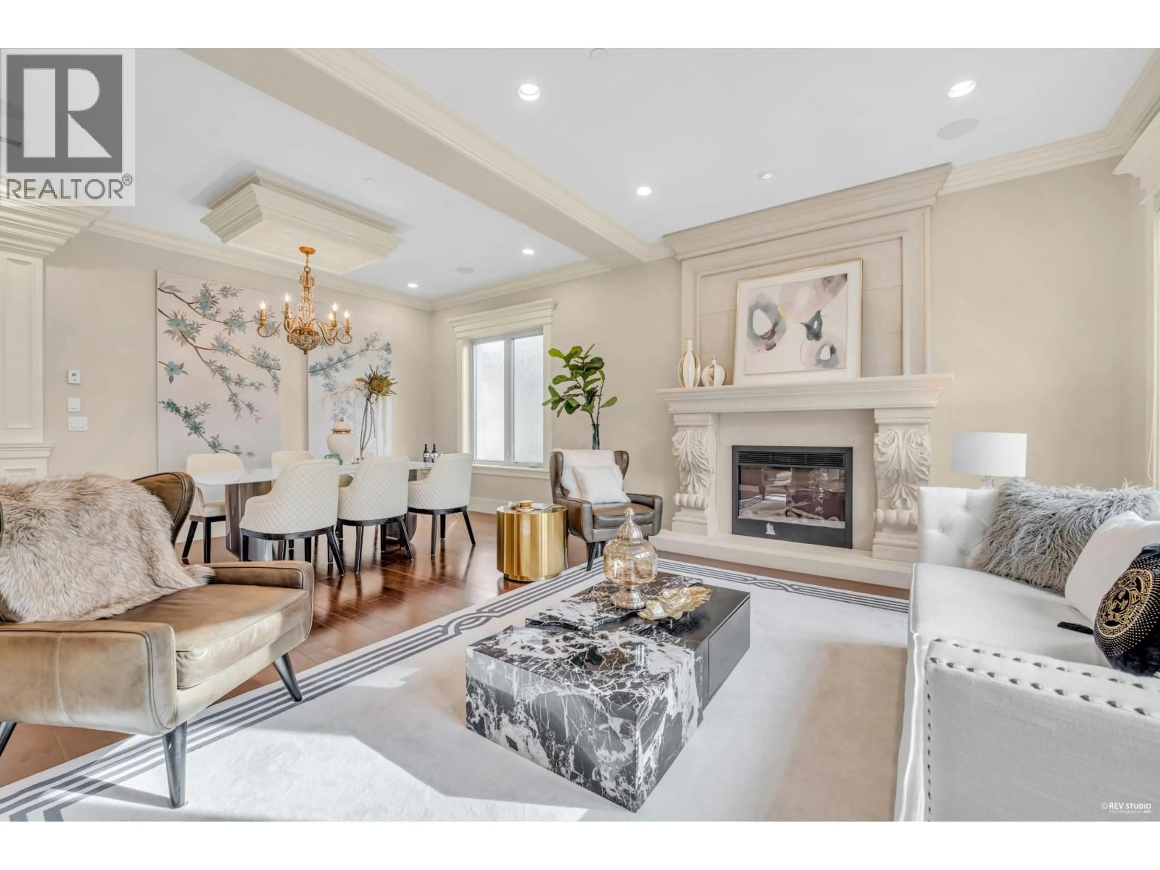 Living room with furniture, unknown for 2653 MCBAIN AVENUE, Vancouver British Columbia V6L2C7