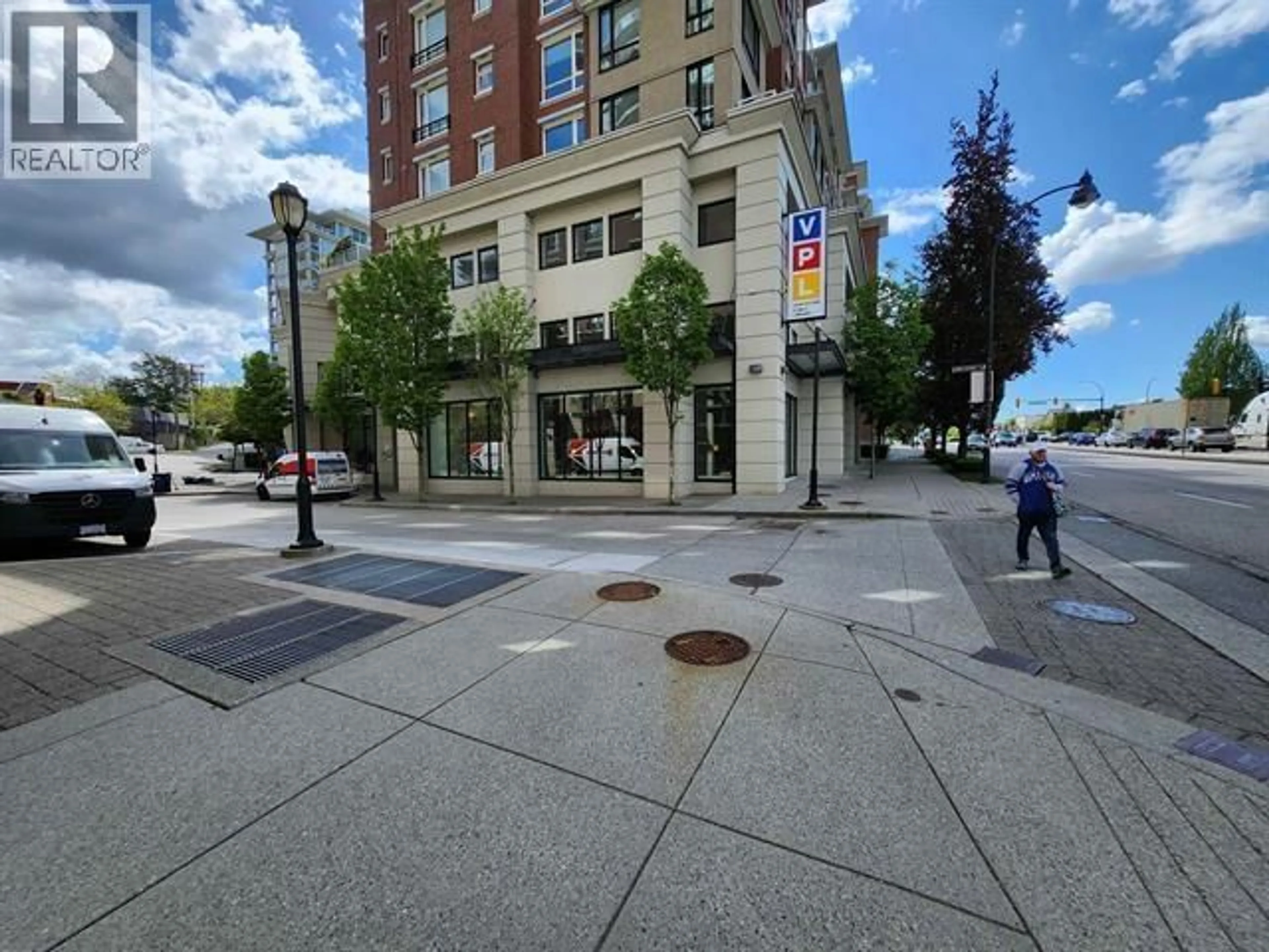 Unknown for 603 - 4028 KNIGHT STREET, Vancouver British Columbia V5N5Y8