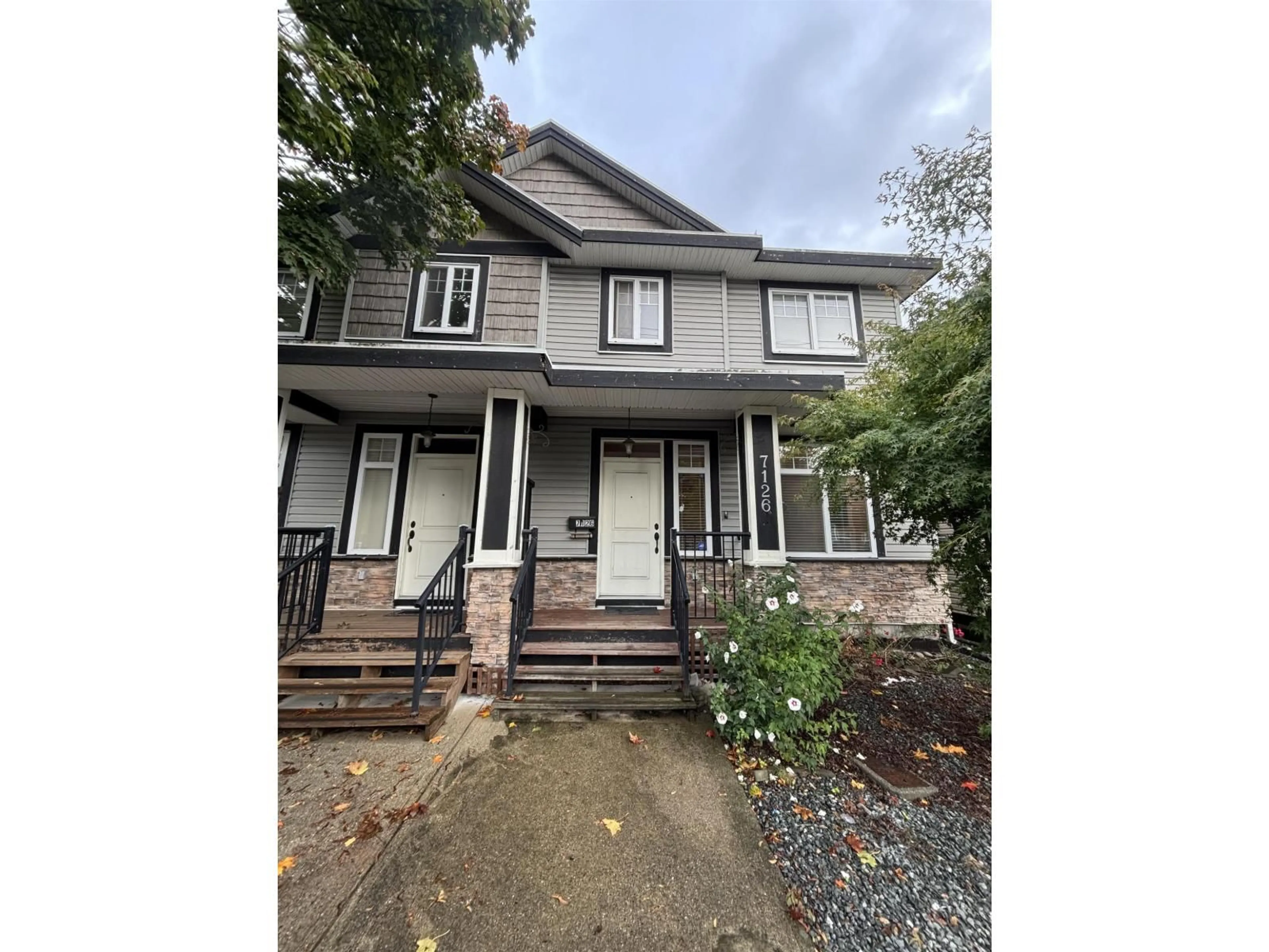 Unknown for 7126 144, Surrey British Columbia V3W5S2