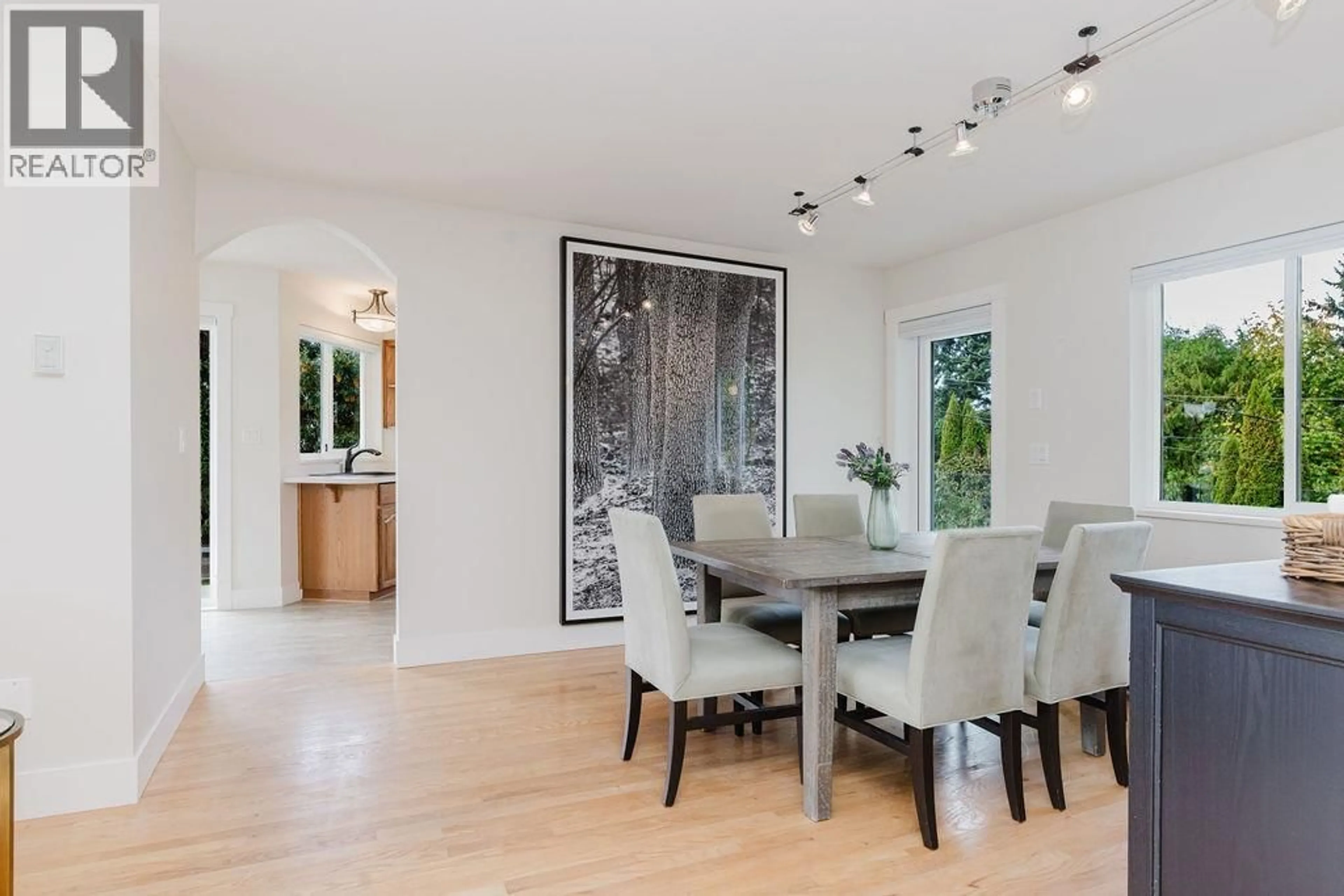 Dining room, unknown for 5620 MINTIE ROAD, Halfmoon Bay British Columbia V7Z1E8