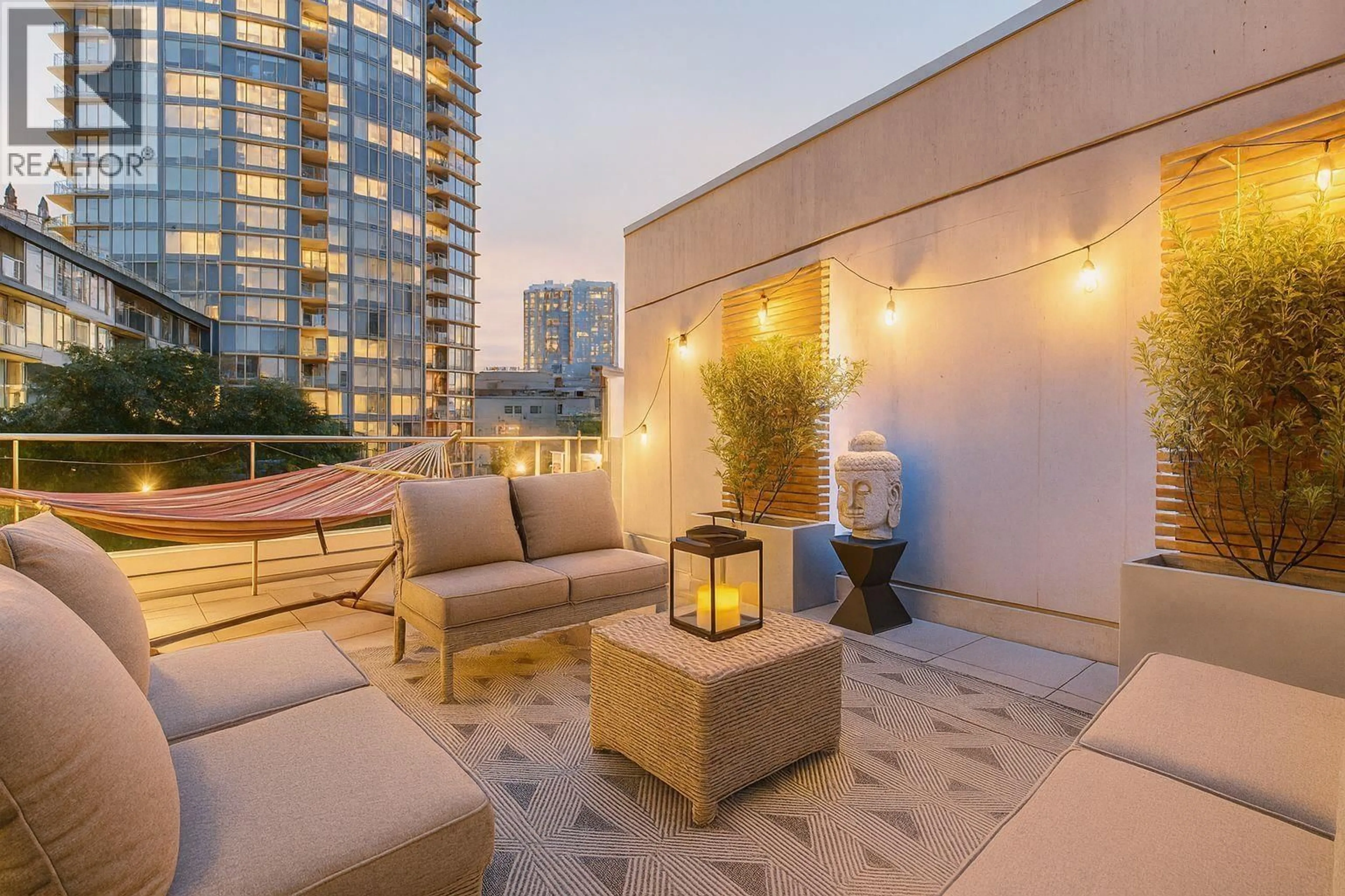 Patio, city buildings view from balcony for 226 - 188 KEEFER PLACE, Vancouver British Columbia V6B0J1