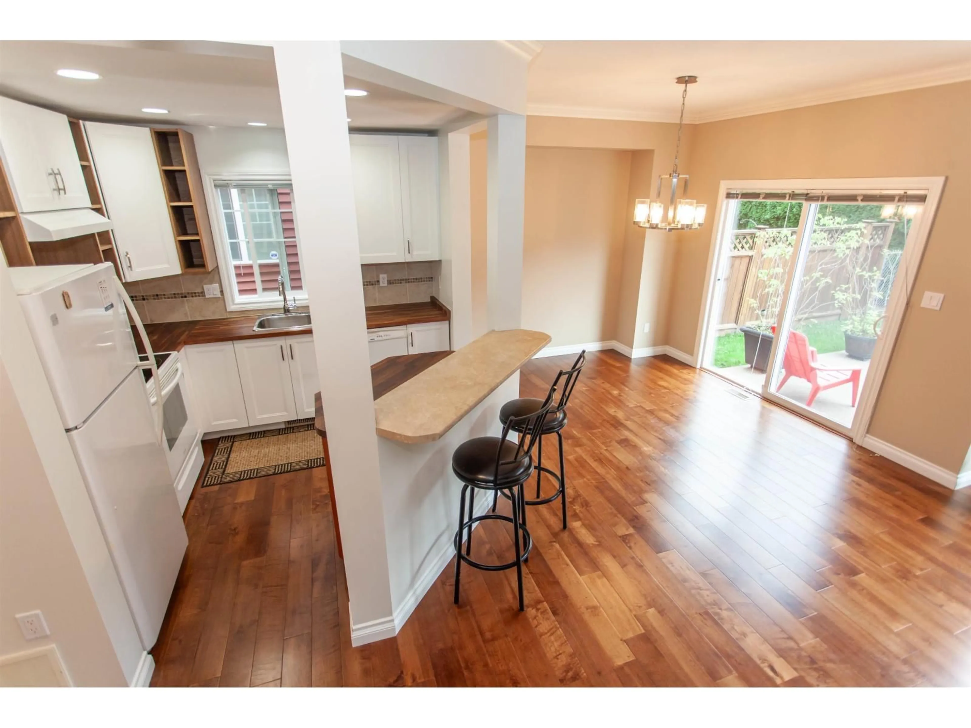 Open concept kitchen, unknown for 8 - 7519 MORROW ROAD, Agassiz British Columbia V0M1A2