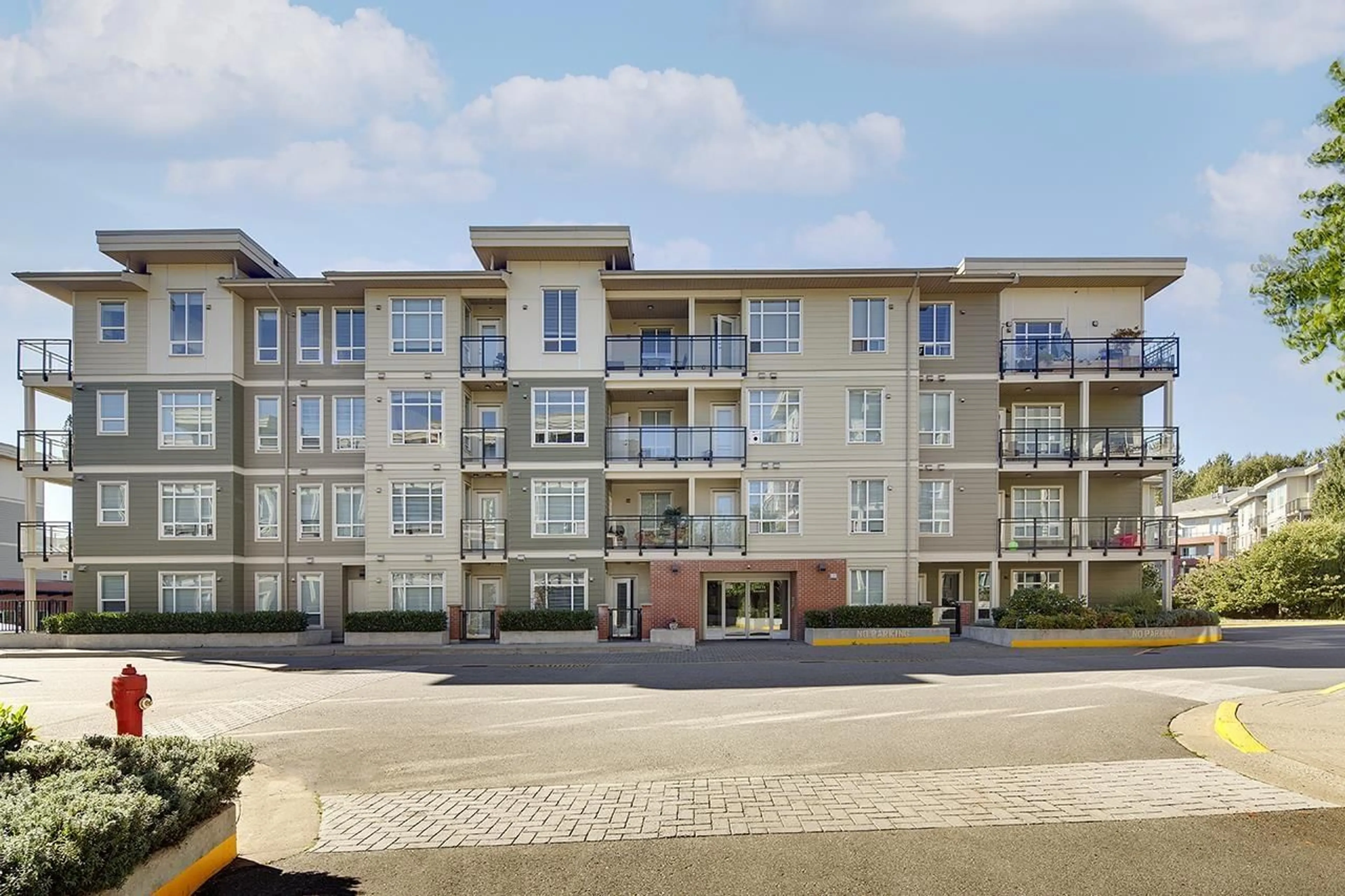 Unknown for E409 - 20211 66, Langley British Columbia V2Y0L4
