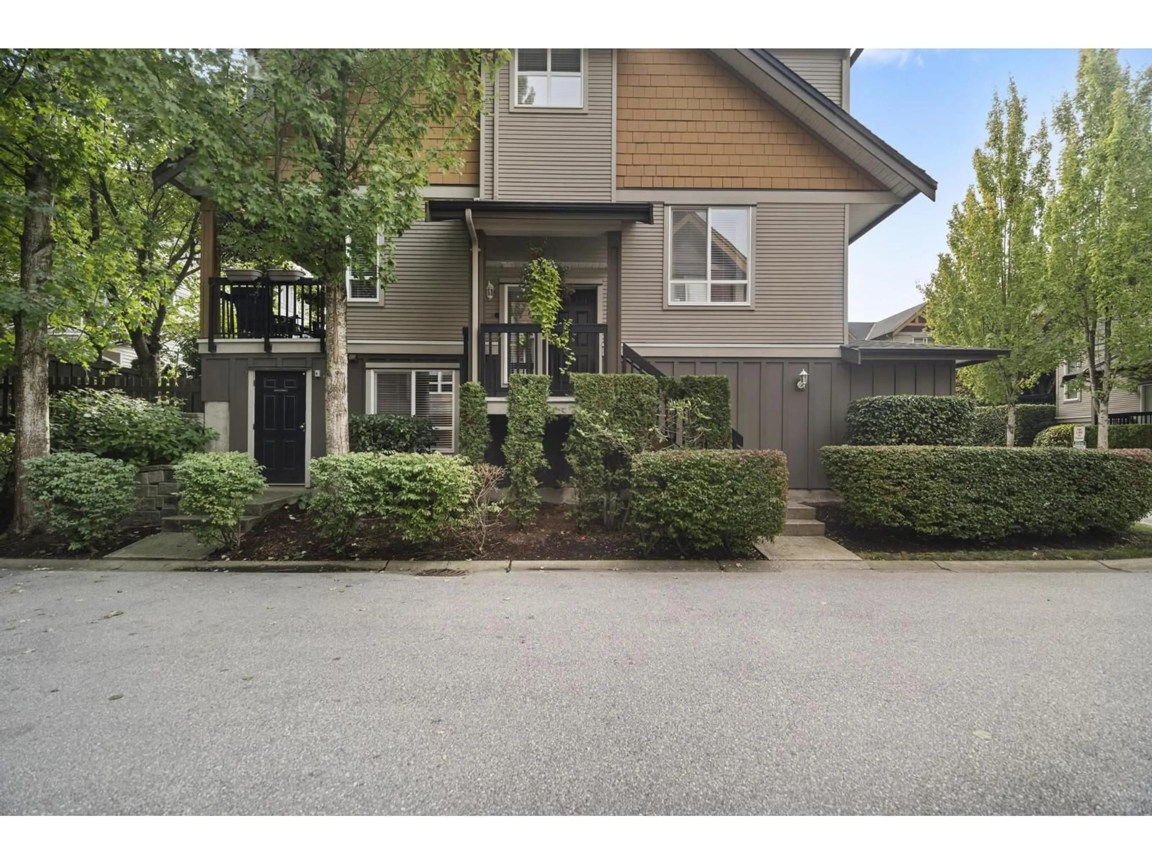 Unknown for 9 - 16789 60, Surrey British Columbia V3S1S8