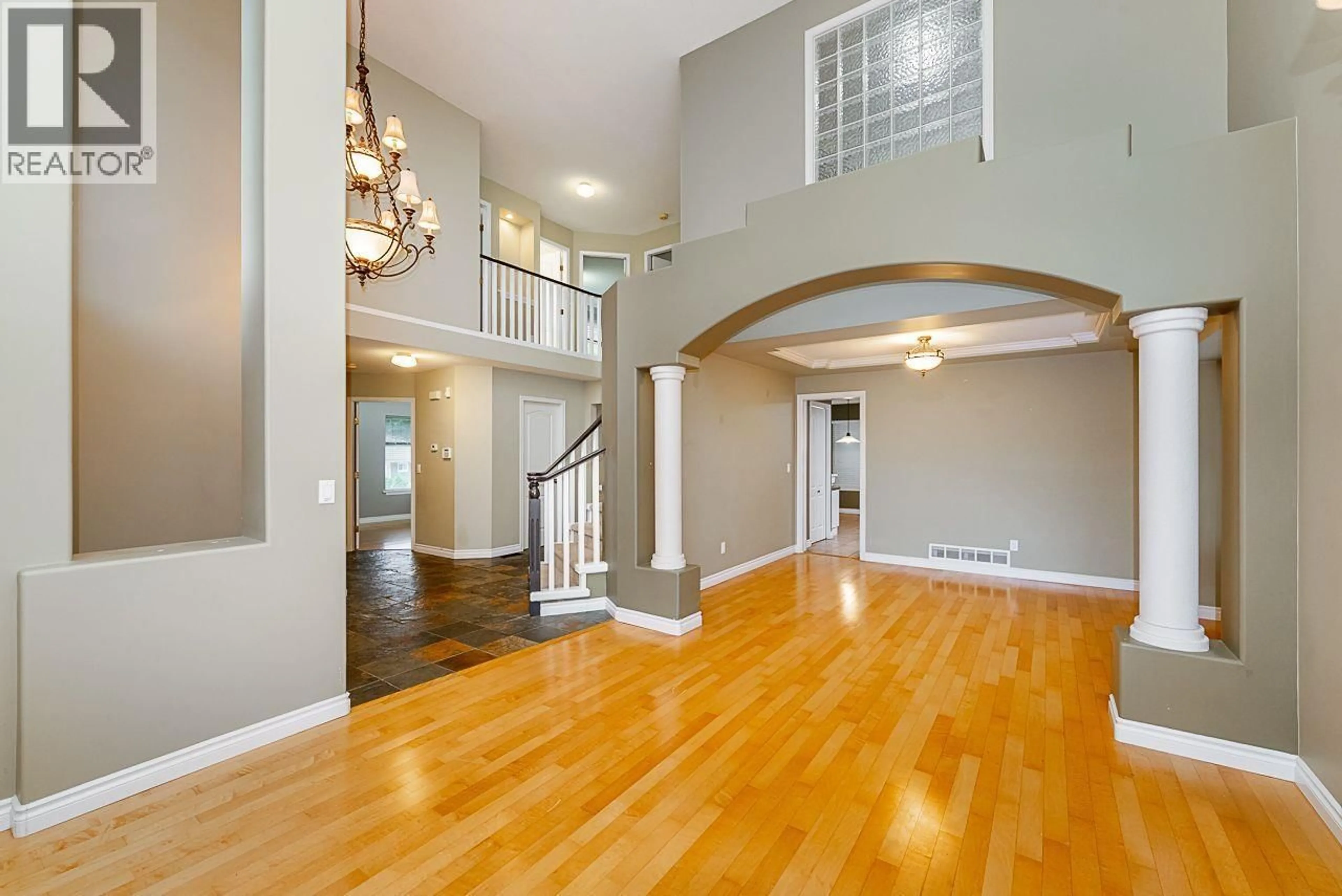 Indoor entryway for 1580 WINTERGREEN PLACE, Coquitlam British Columbia V3E2V5
