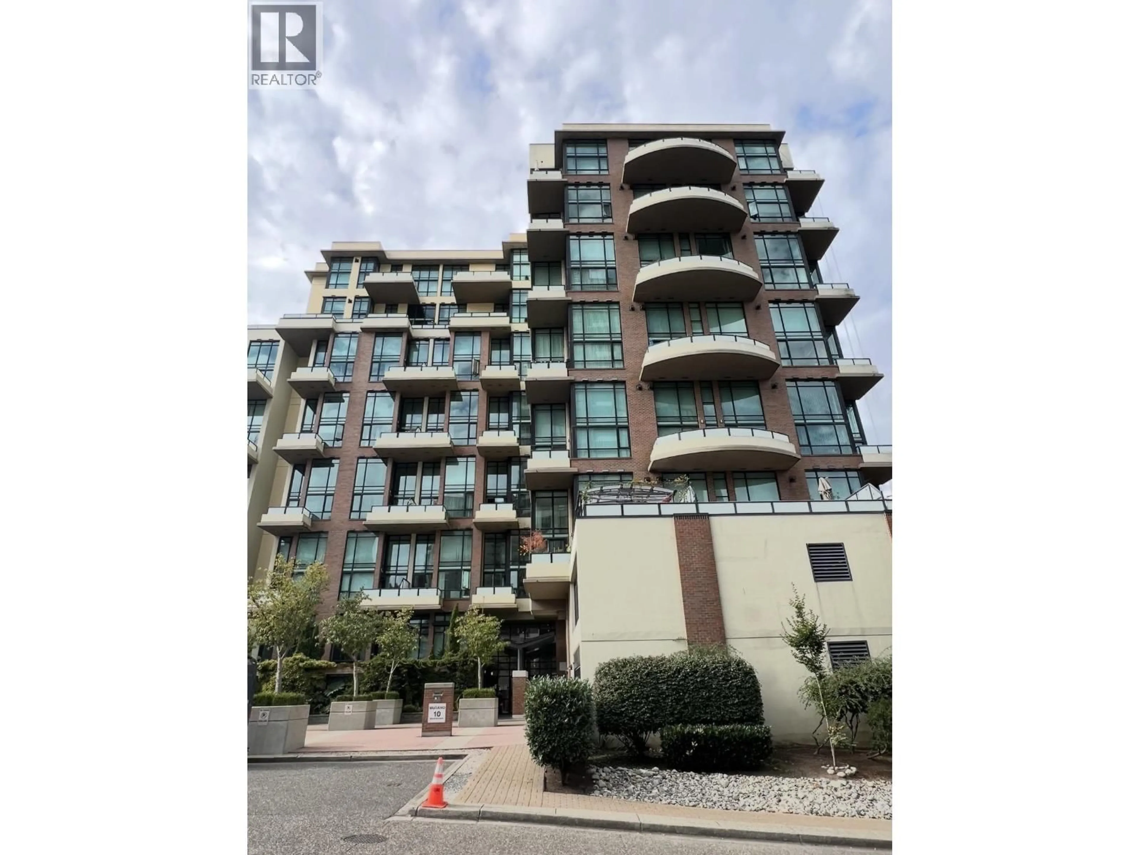 Unknown for 412 - 10 RENAISSANCE SQUARE, New Westminster British Columbia V3M7B1