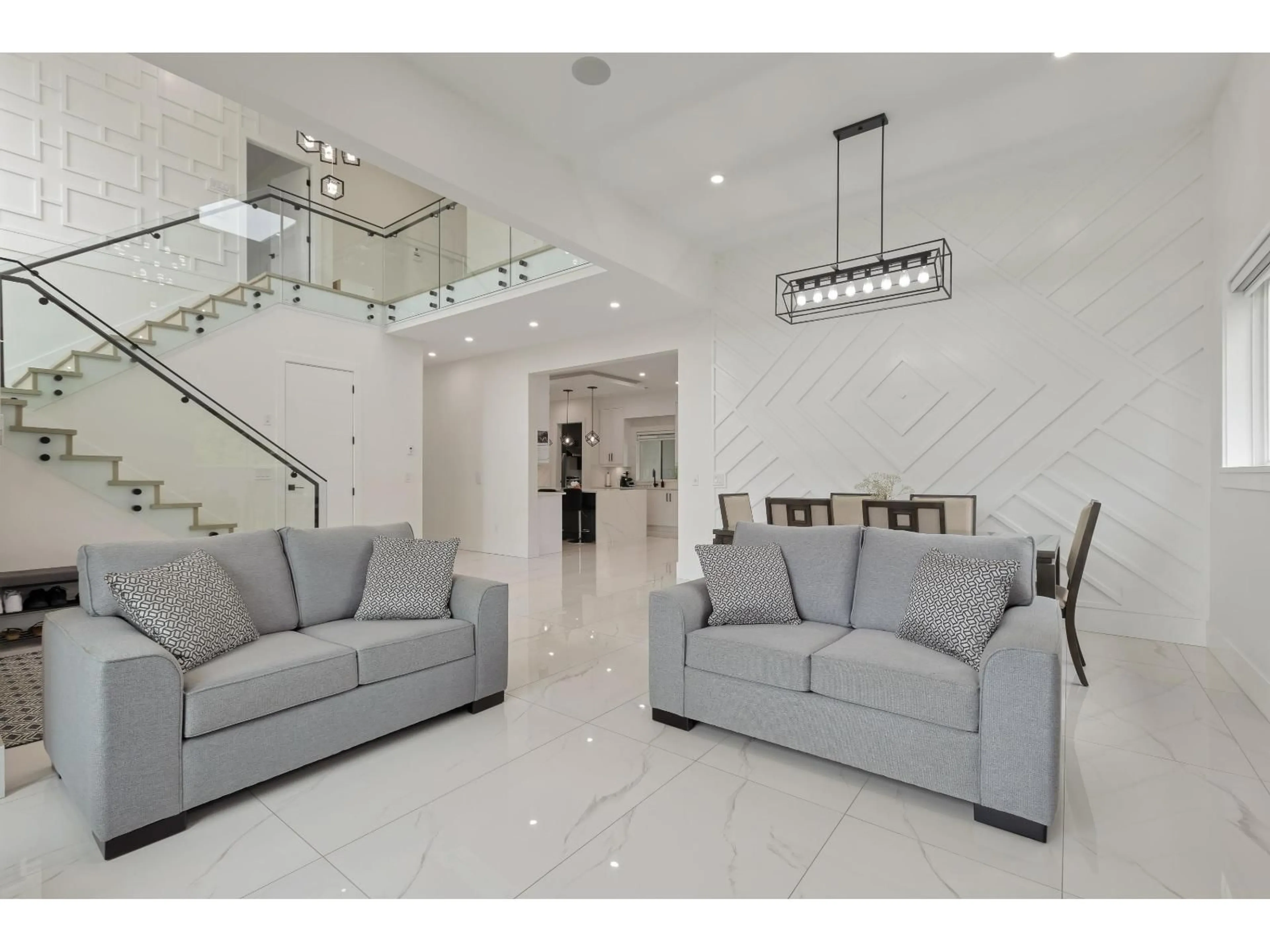 Living room with furniture, unknown for 12280 70A, Surrey British Columbia V3W4Z8