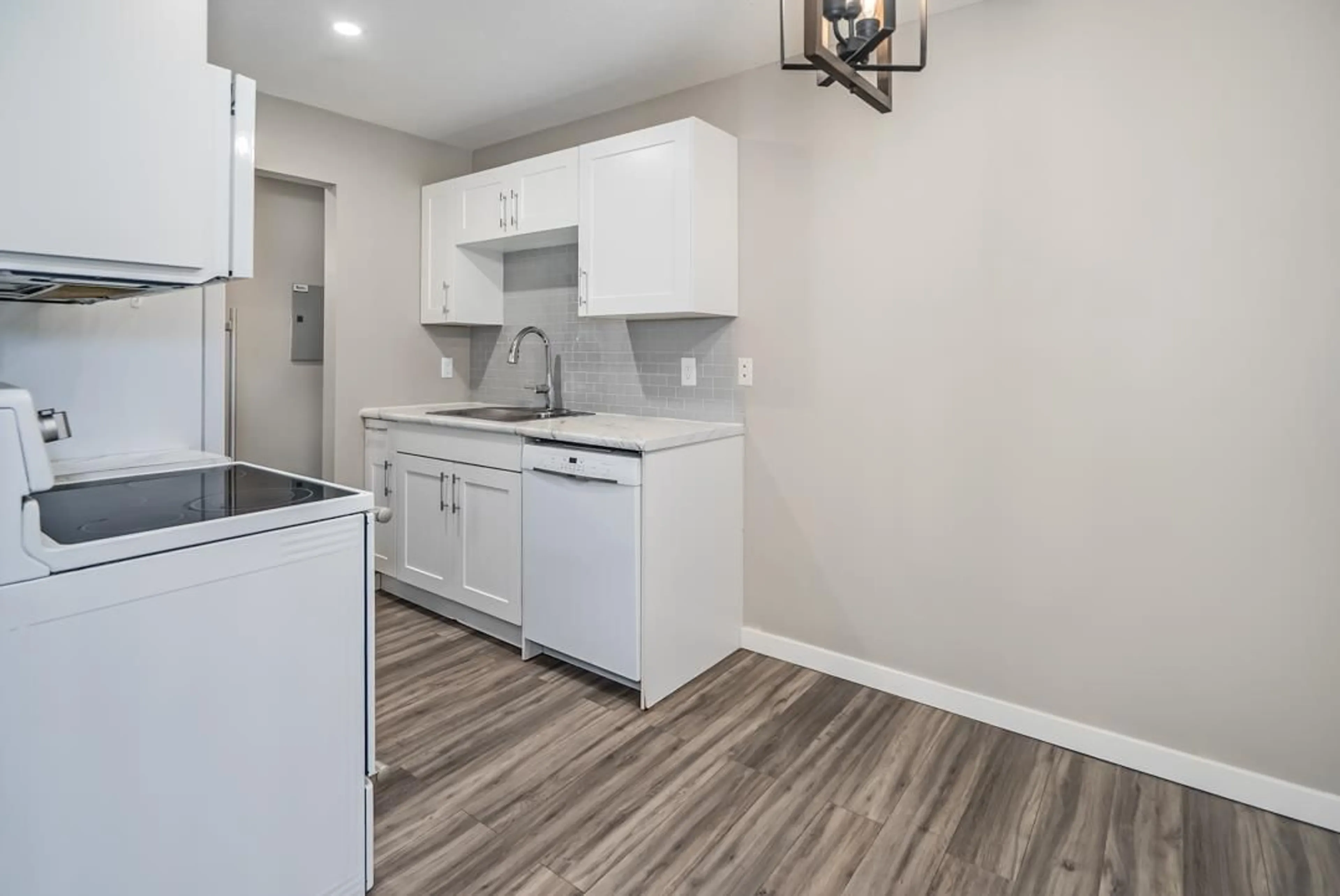 Open concept kitchen, unknown for 330 - 1735 AGASSIZ-ROSEDALE HIGHWAY NO 9 HIGHWAY, Agassiz British Columbia V0M1A2