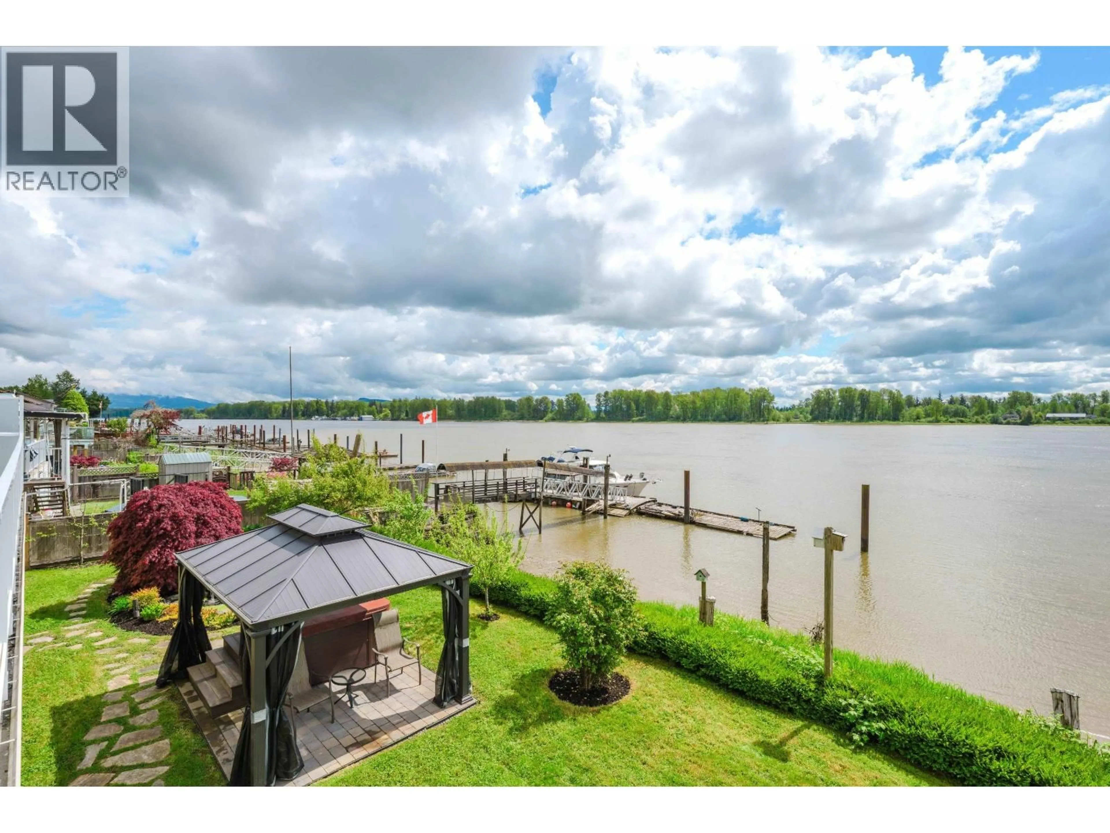 A pic from outside/outdoor area/front of a property/back of a property/a pic from drone, water/lake/river/ocean view for 20282 WHARF STREET, Maple Ridge British Columbia V2X1A3