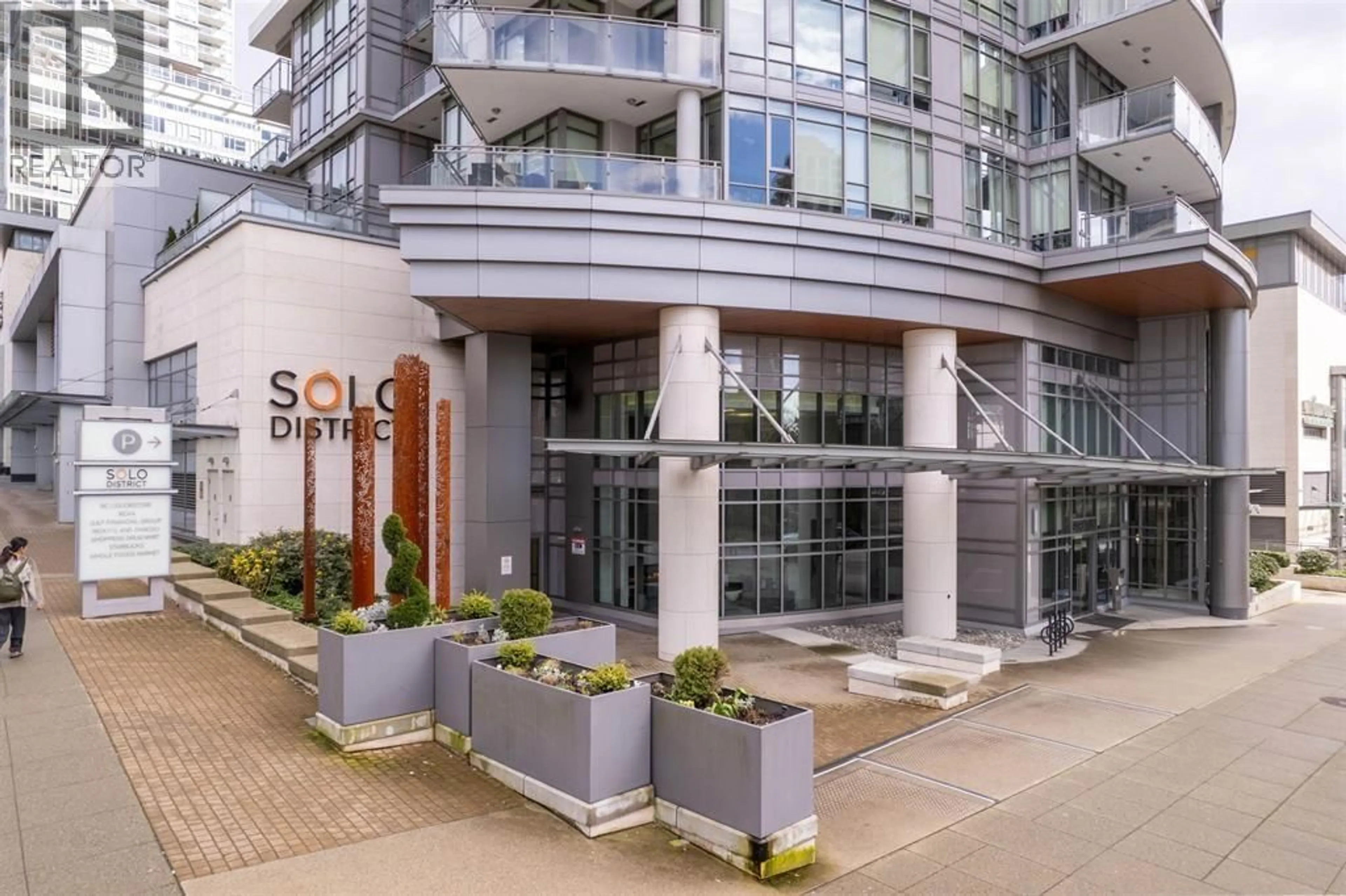 Unknown for 809 - 2008 ROSSER AVENUE, Burnaby British Columbia V5C0H8