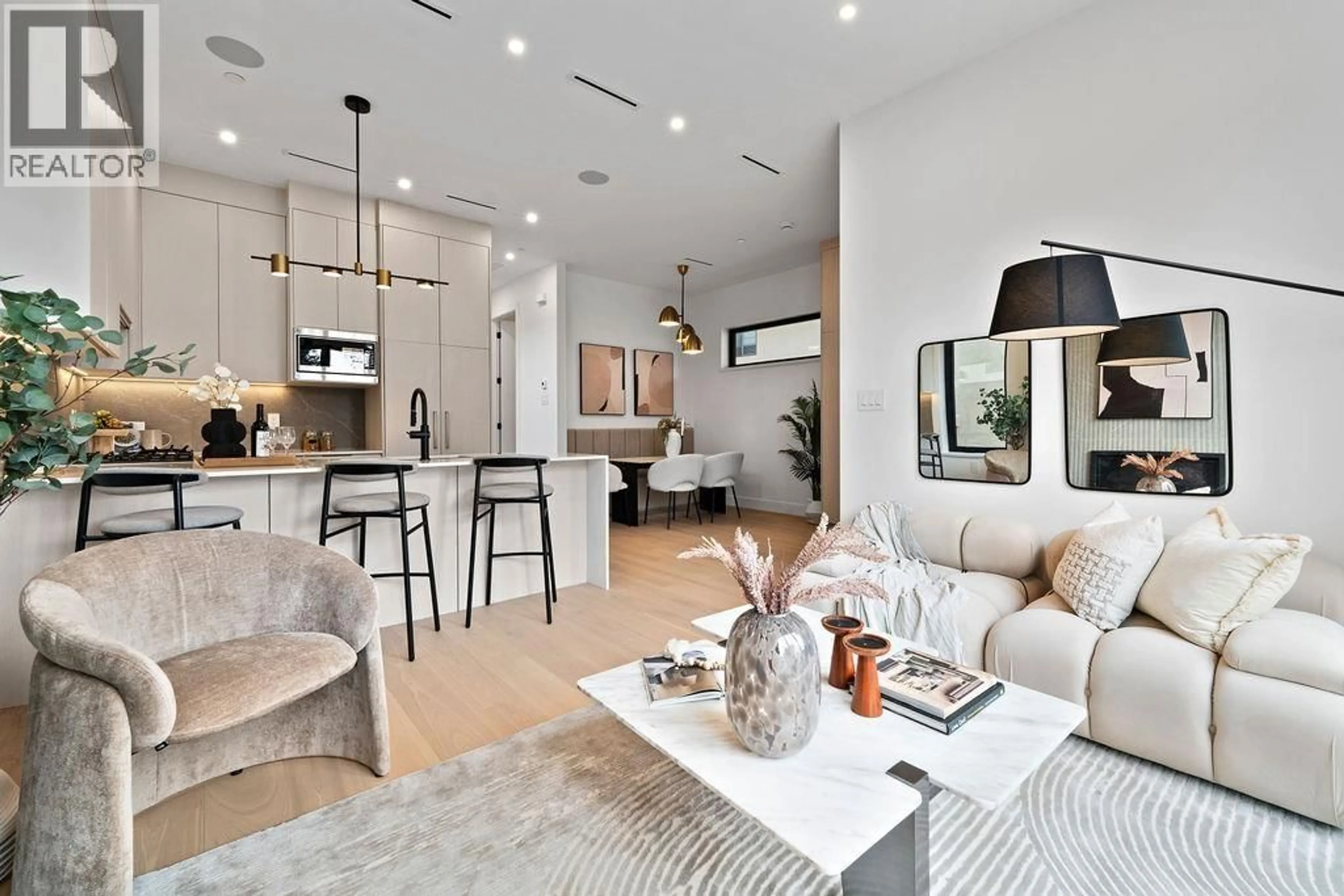 Living room with furniture, unknown for 6890 BROOKS STREET, Vancouver British Columbia V5S3J7