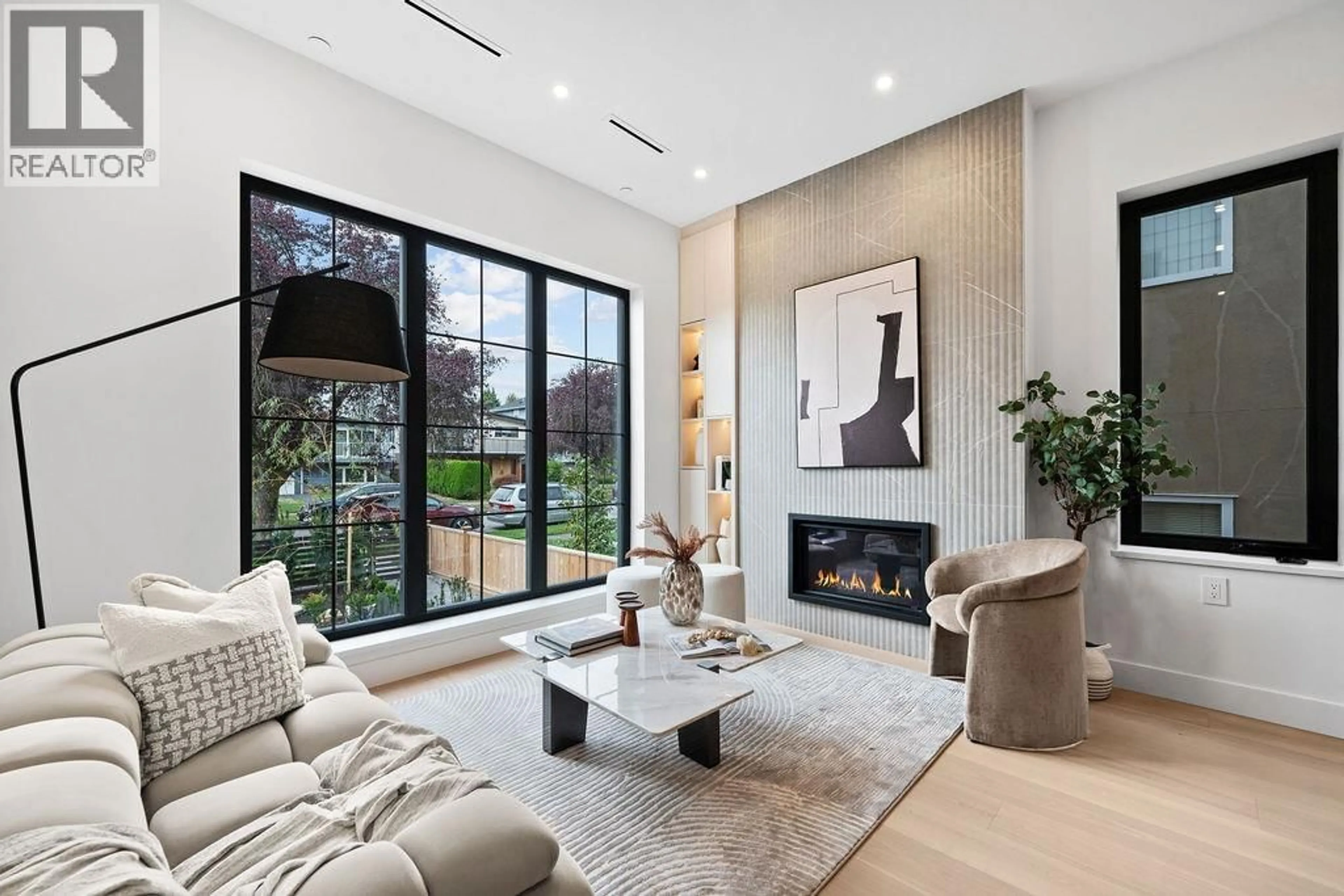Living room with furniture, unknown for 6890 BROOKS STREET, Vancouver British Columbia V5S3J7