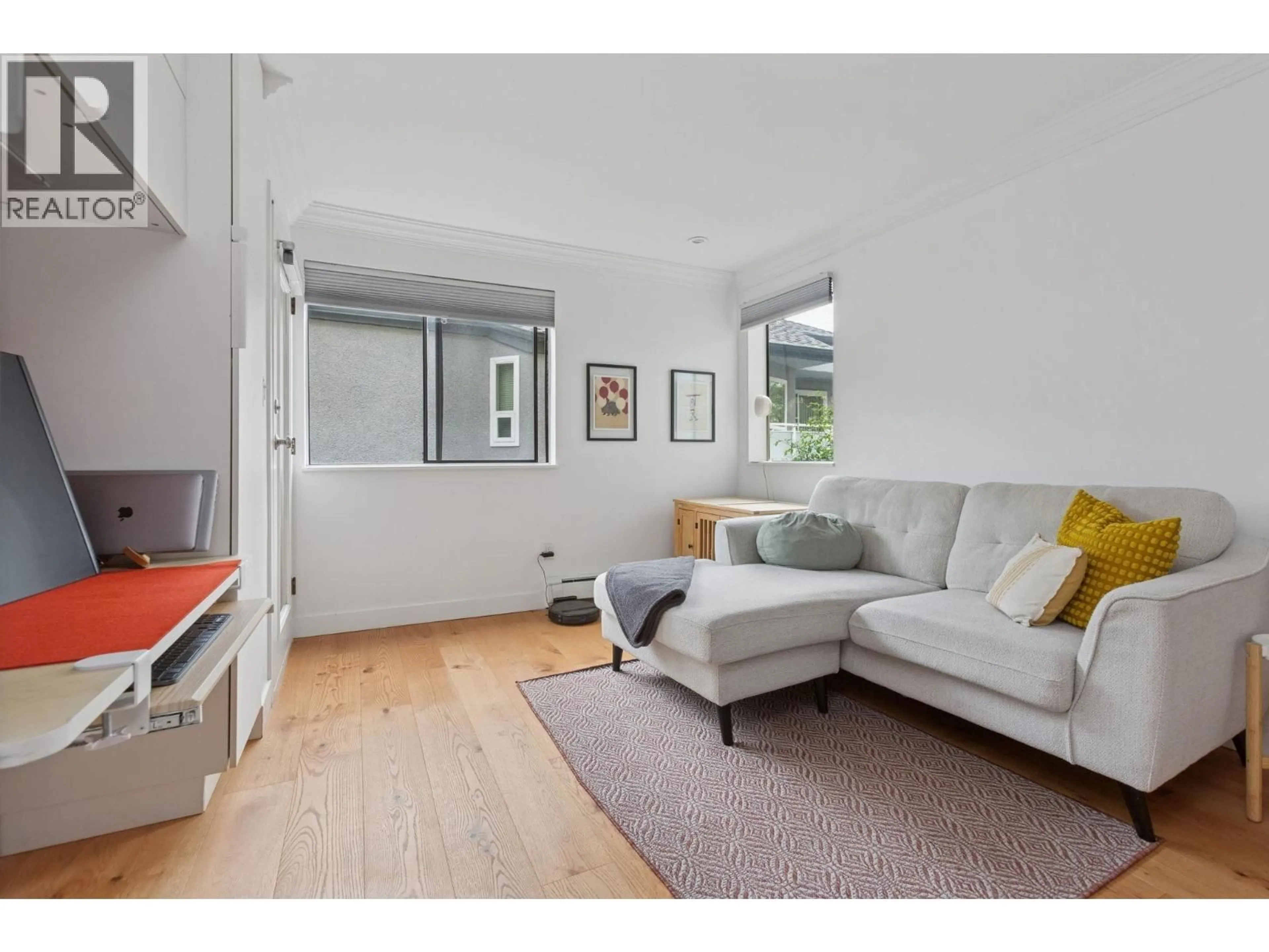 Living room with furniture, unknown for 204 - 853 7TH AVENUE, Vancouver British Columbia V5T1P4