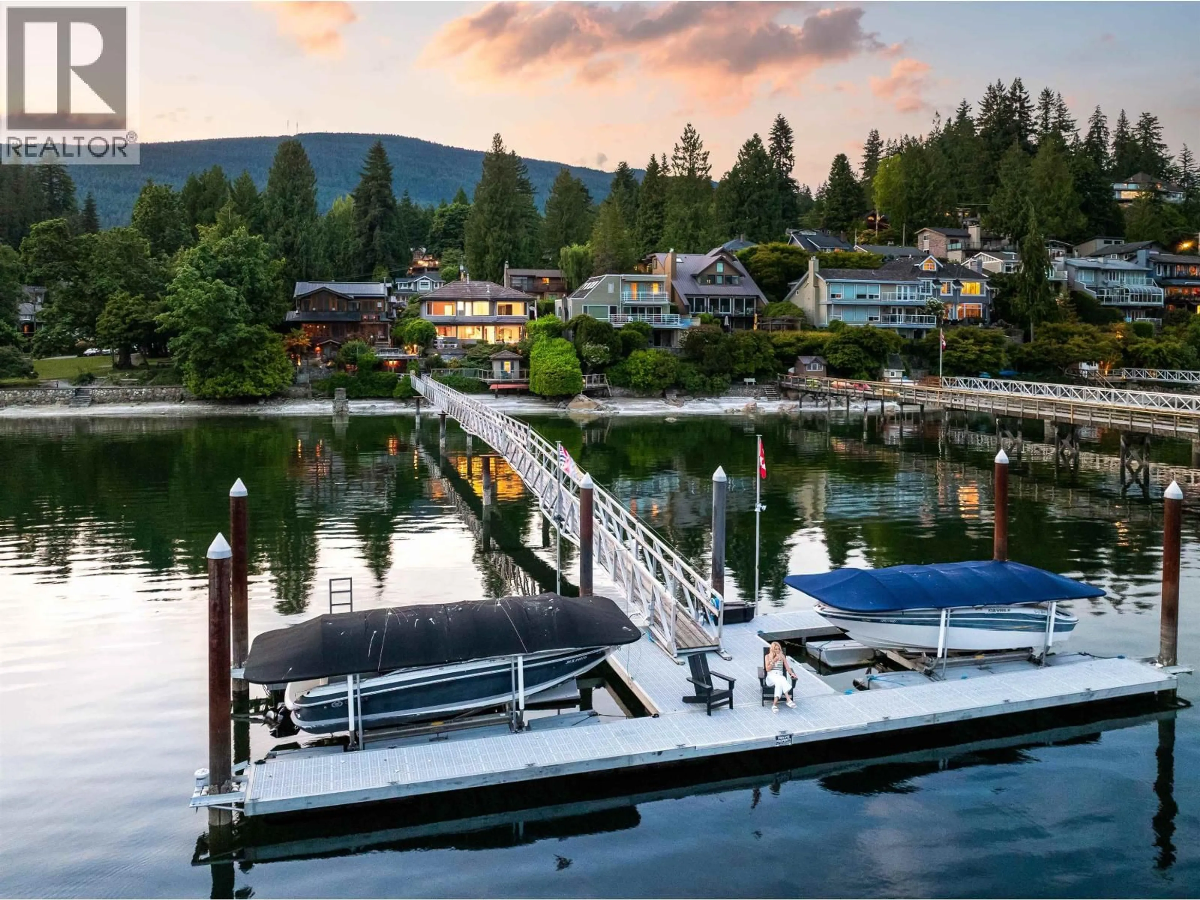 Unknown for 4625 STRATHCONA ROAD, North Vancouver British Columbia V7G1G7