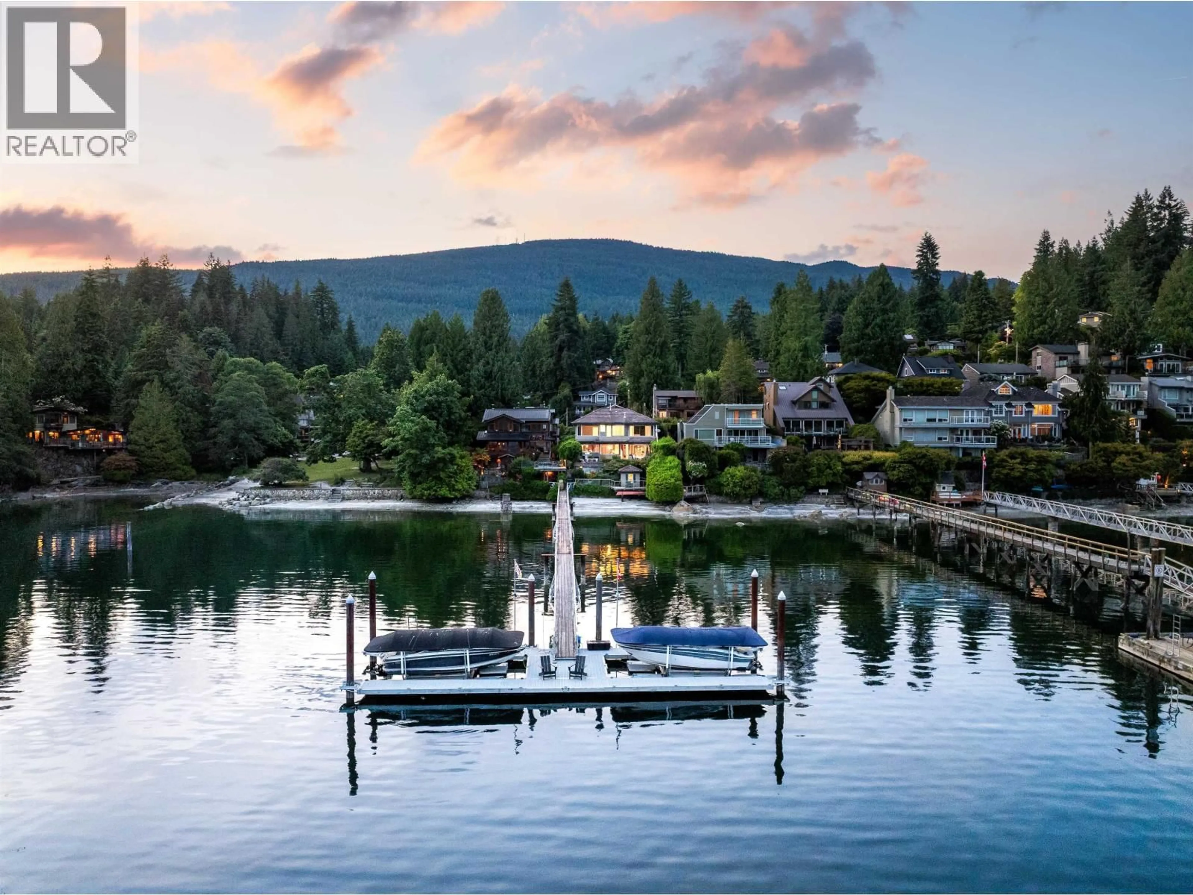 Blurry image for 4625 STRATHCONA ROAD, North Vancouver British Columbia V7G1G7