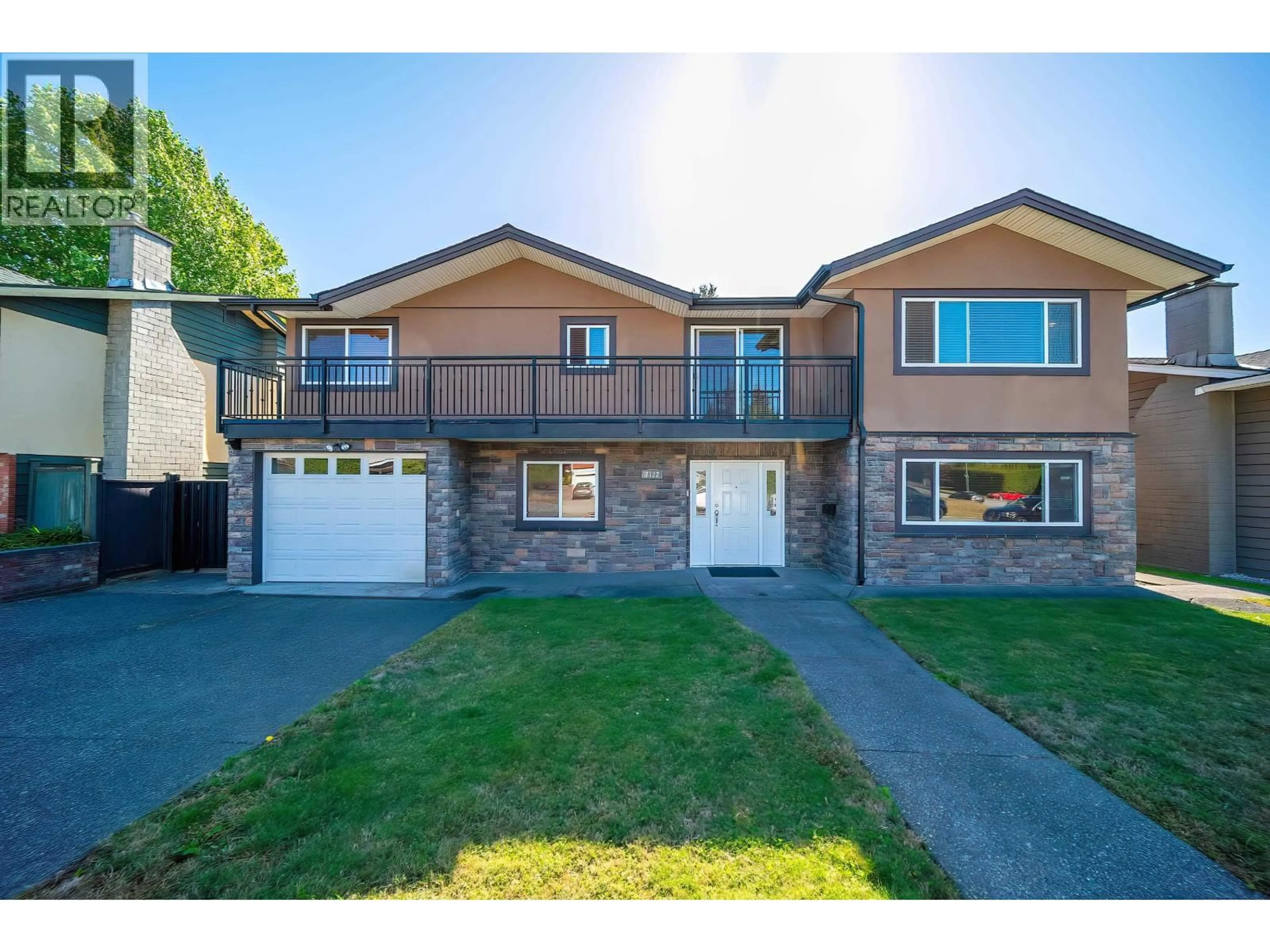 Unknown for 7122 PAULUS COURT, Burnaby British Columbia V5A1N2