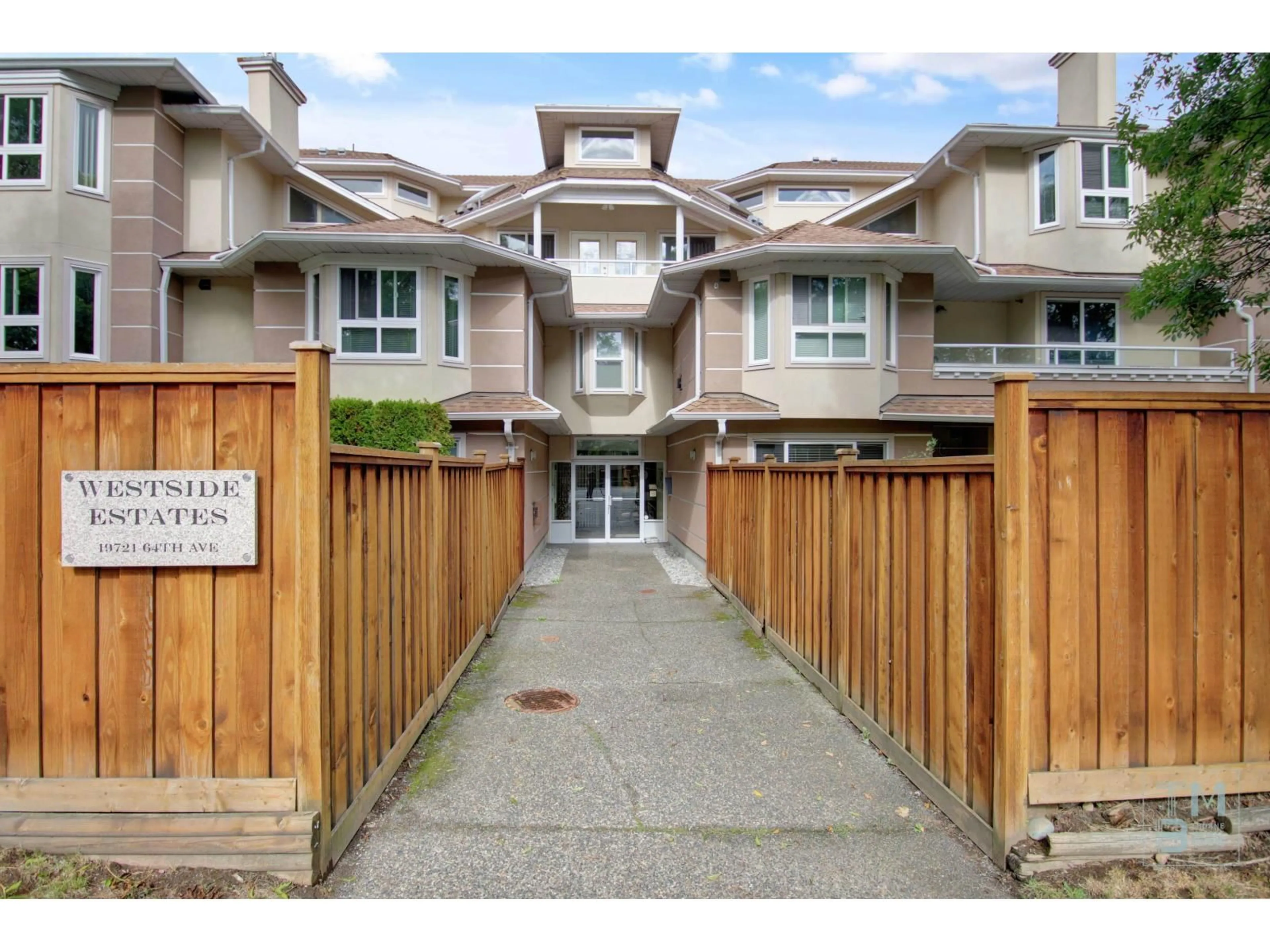 Unknown for 213 - 19721 64, Langley British Columbia V2Y1L1