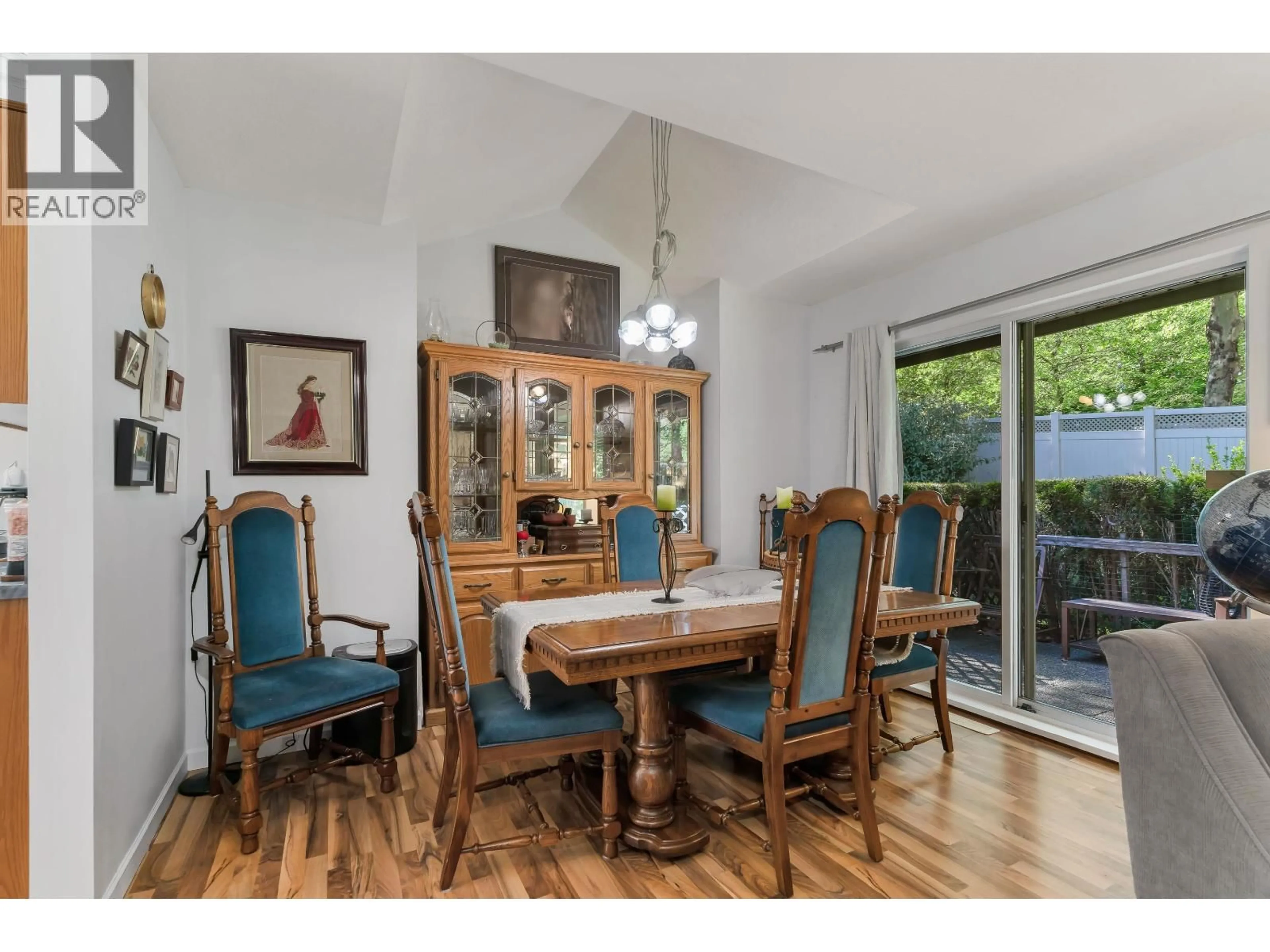 Dining room, wood/laminate floor for 38 - 22740 116 AVENUE, Maple Ridge British Columbia V2X2X7