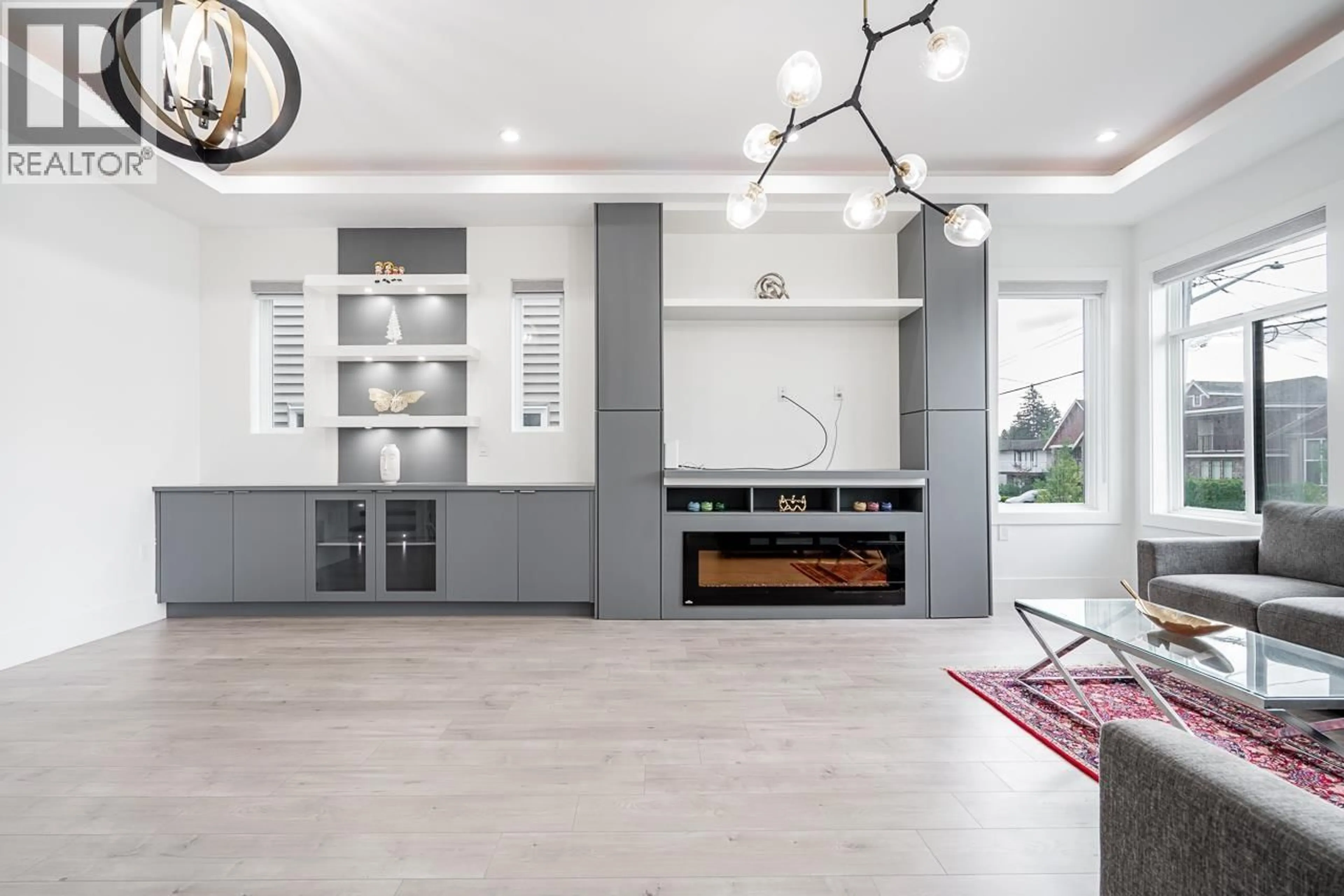Open concept kitchen, unknown for 1845 FRASER AVENUE, Port Coquitlam British Columbia V3B1N2