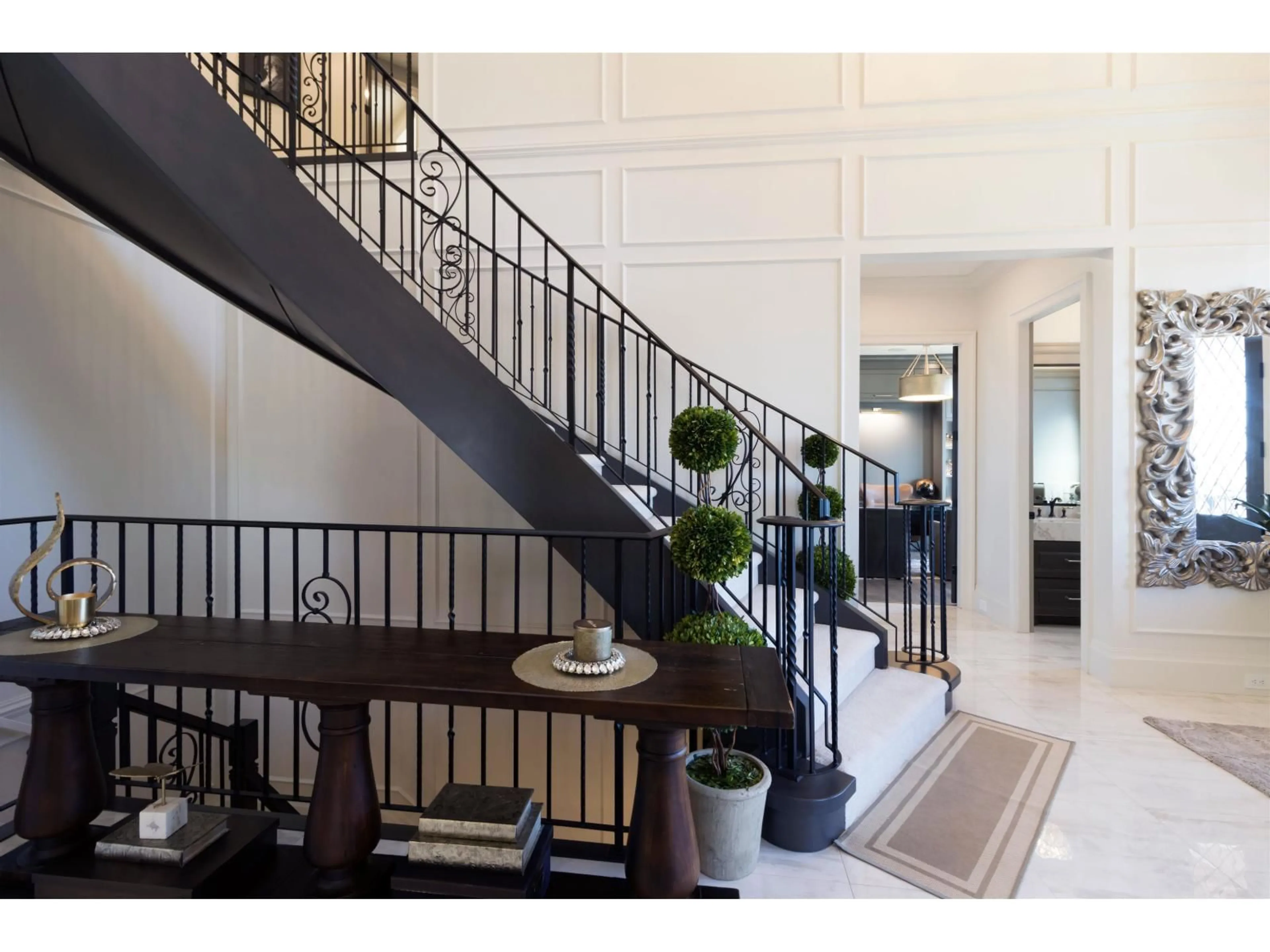 Indoor foyer for 2886 165B, Surrey British Columbia V3Z0X9