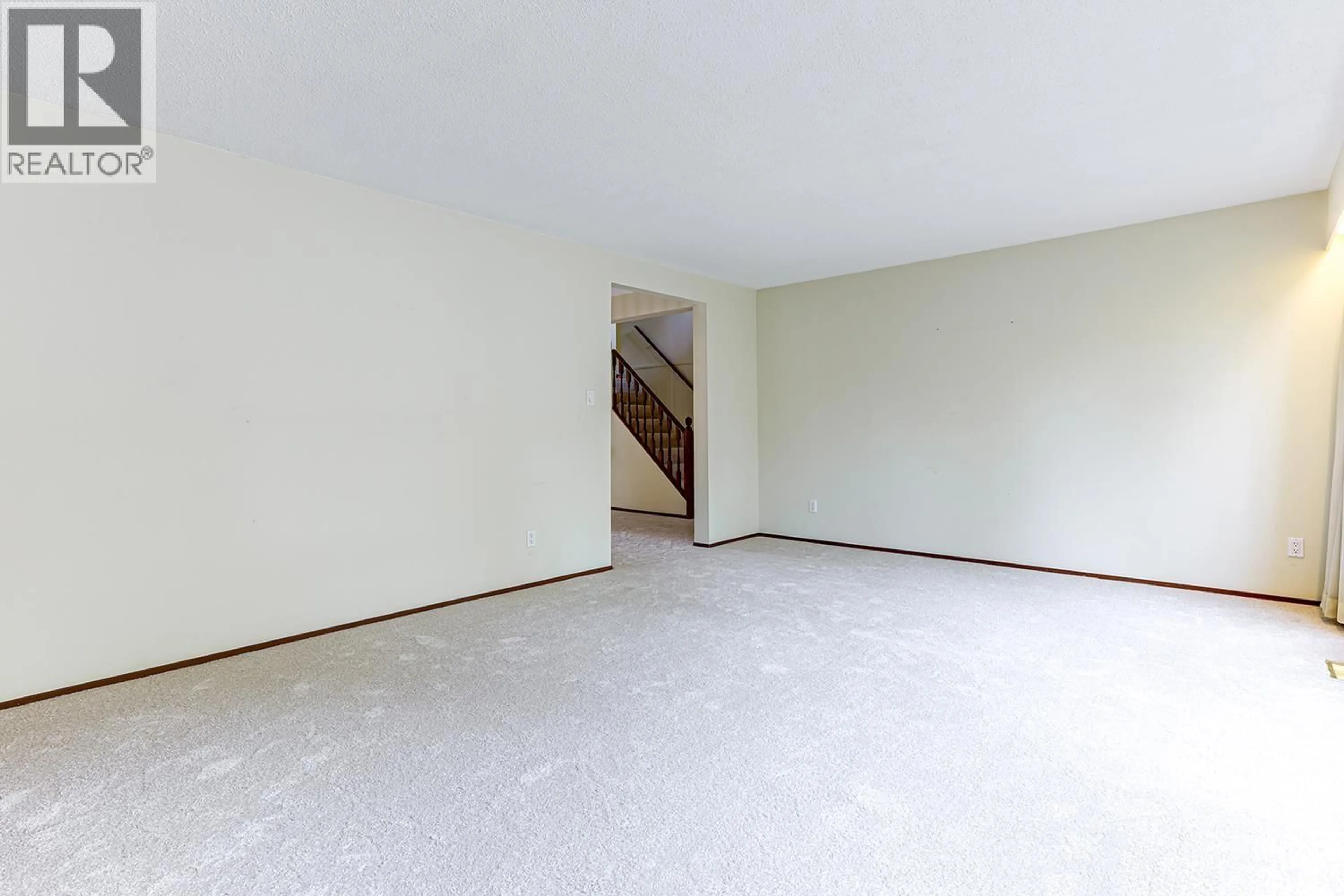 A pic of a room for 5276 3 AVENUE, Delta British Columbia V4M1E7
