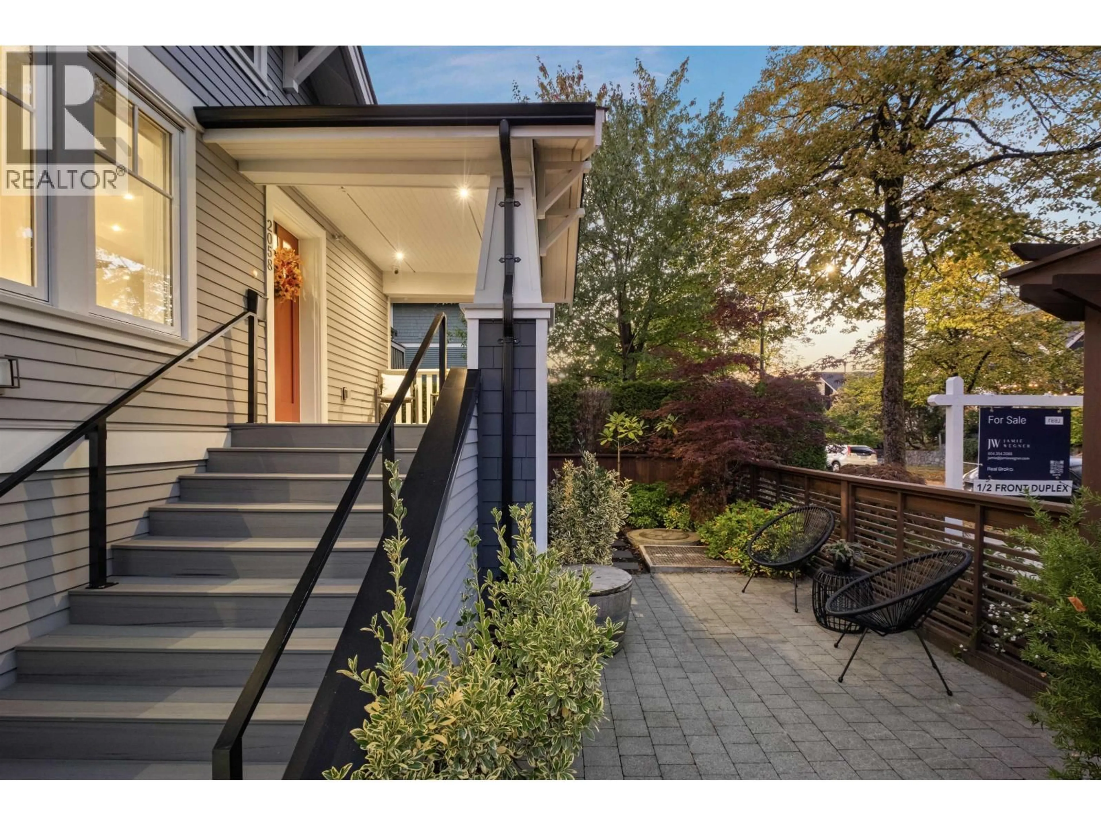 Unknown for 2058 5TH AVENUE, Vancouver British Columbia V5N1M4