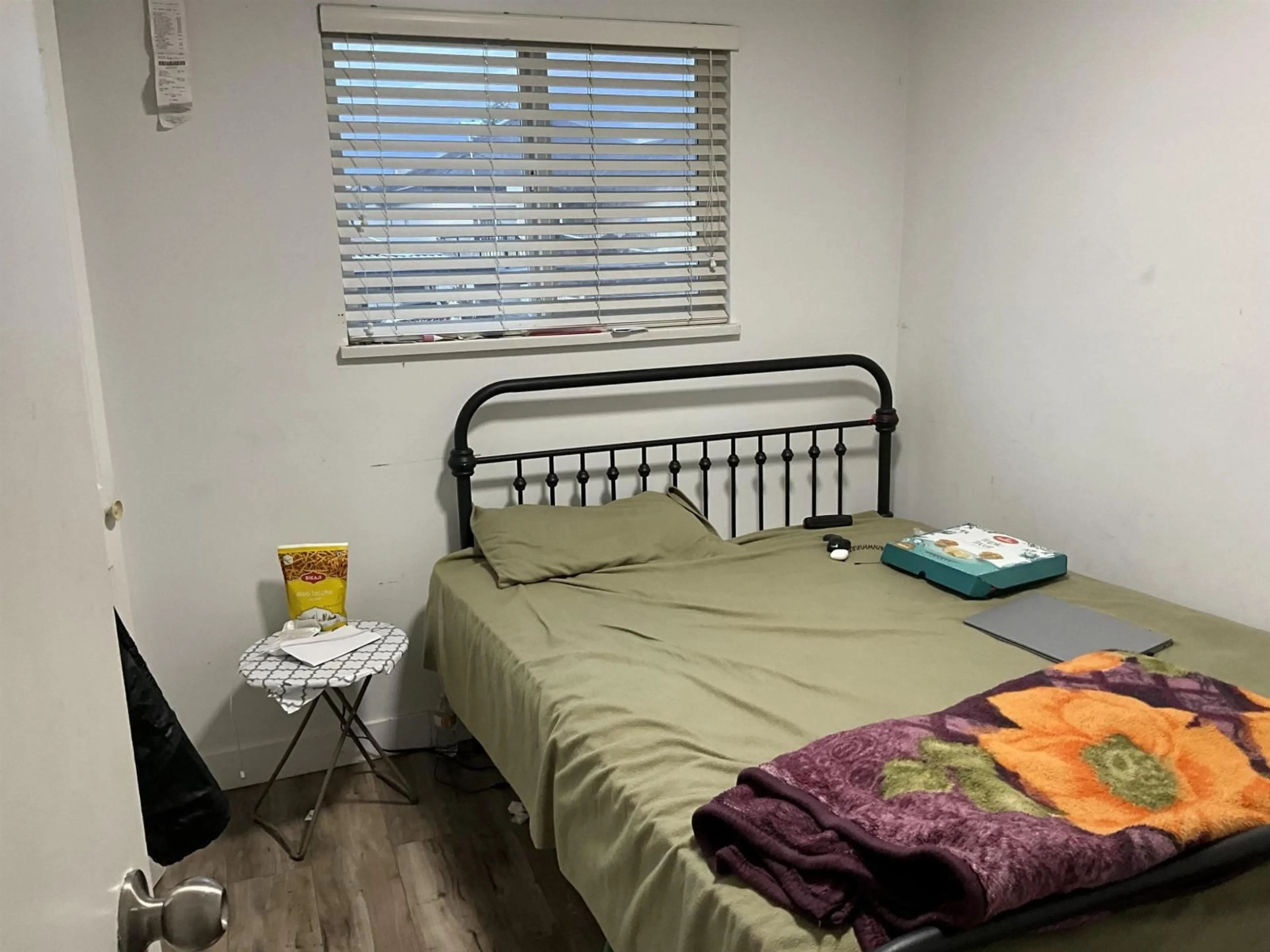 A pic of a room for 13421 87A, Surrey British Columbia V3W6B7