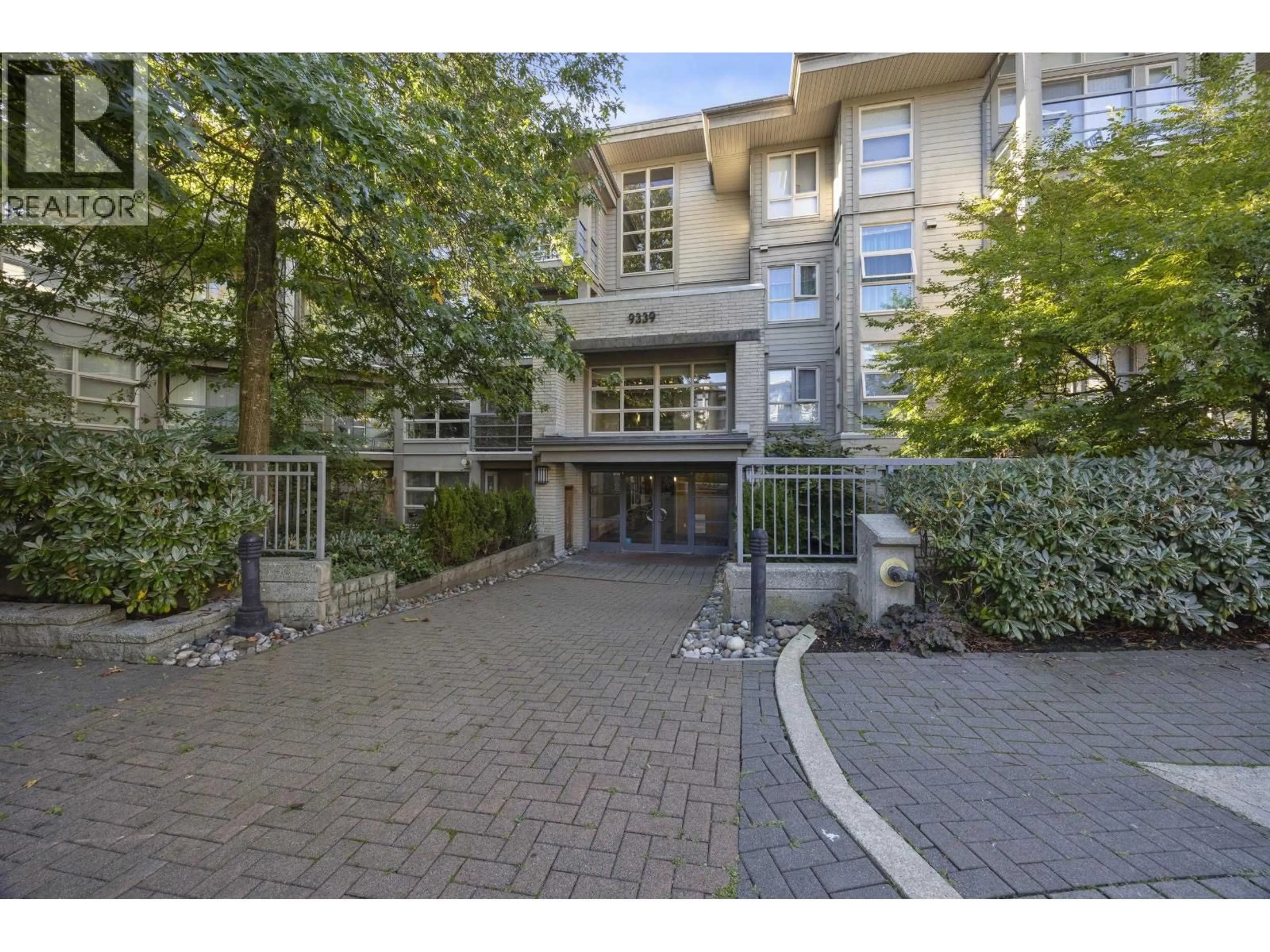 Unknown for 310 - 9339 UNIVERSITY CRESCENT, Burnaby British Columbia V5A4Y1