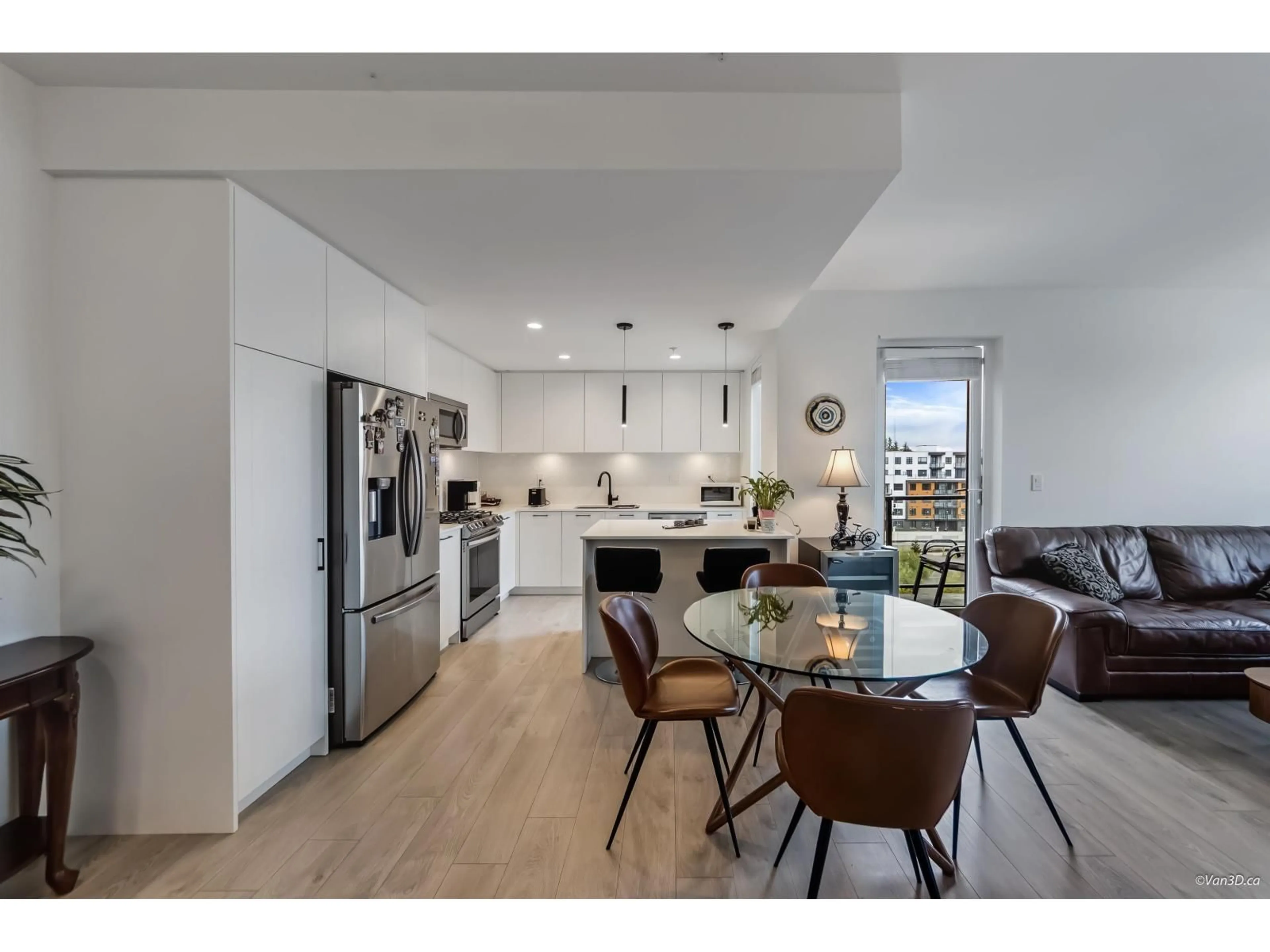 Open concept kitchen, unknown for 606 - 20052 83A, Langley British Columbia V2Y3P4
