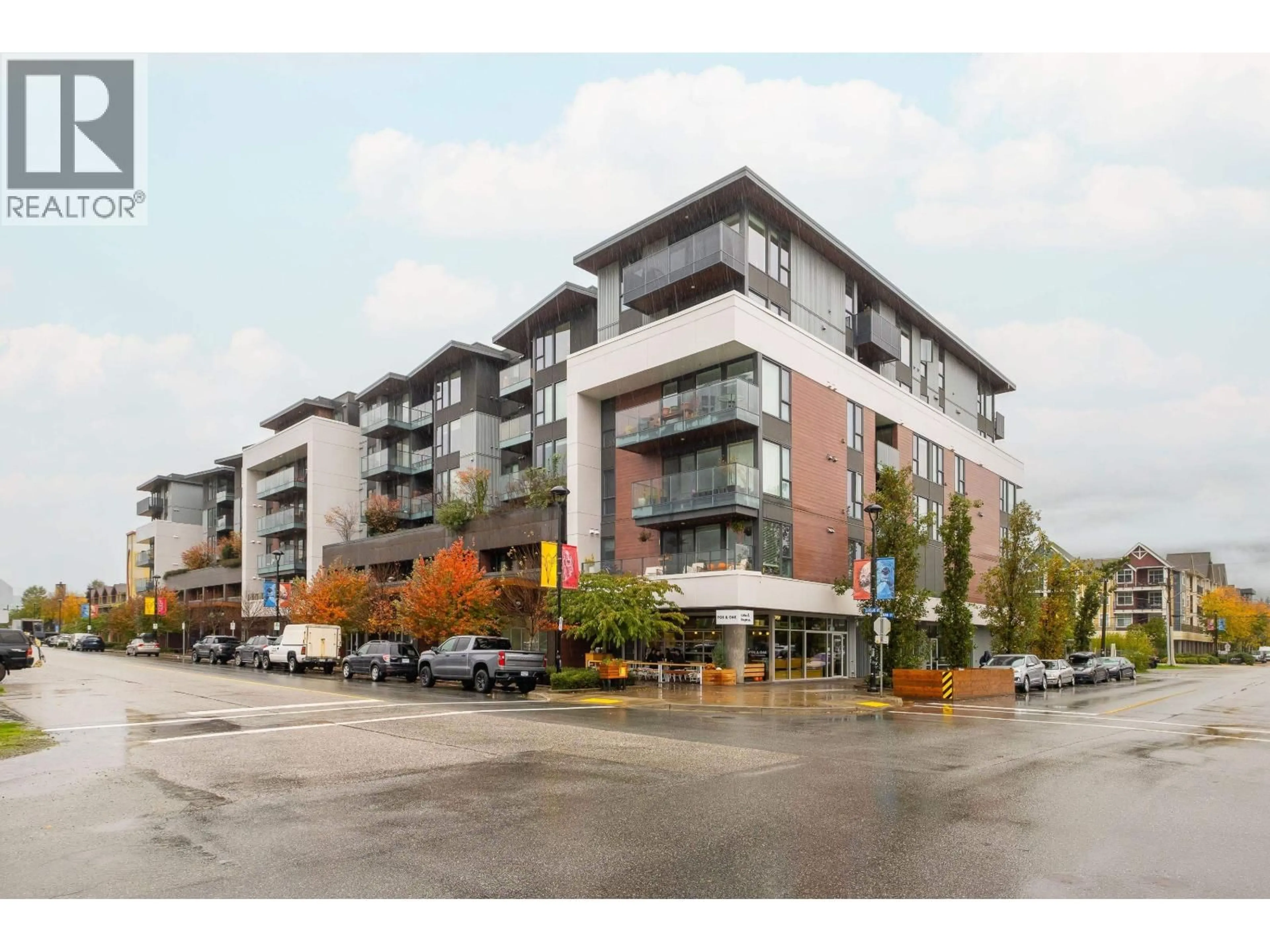 Blurry image for 302 - 37881 CLEVELAND AVENUE, Squamish British Columbia V8B0Z7