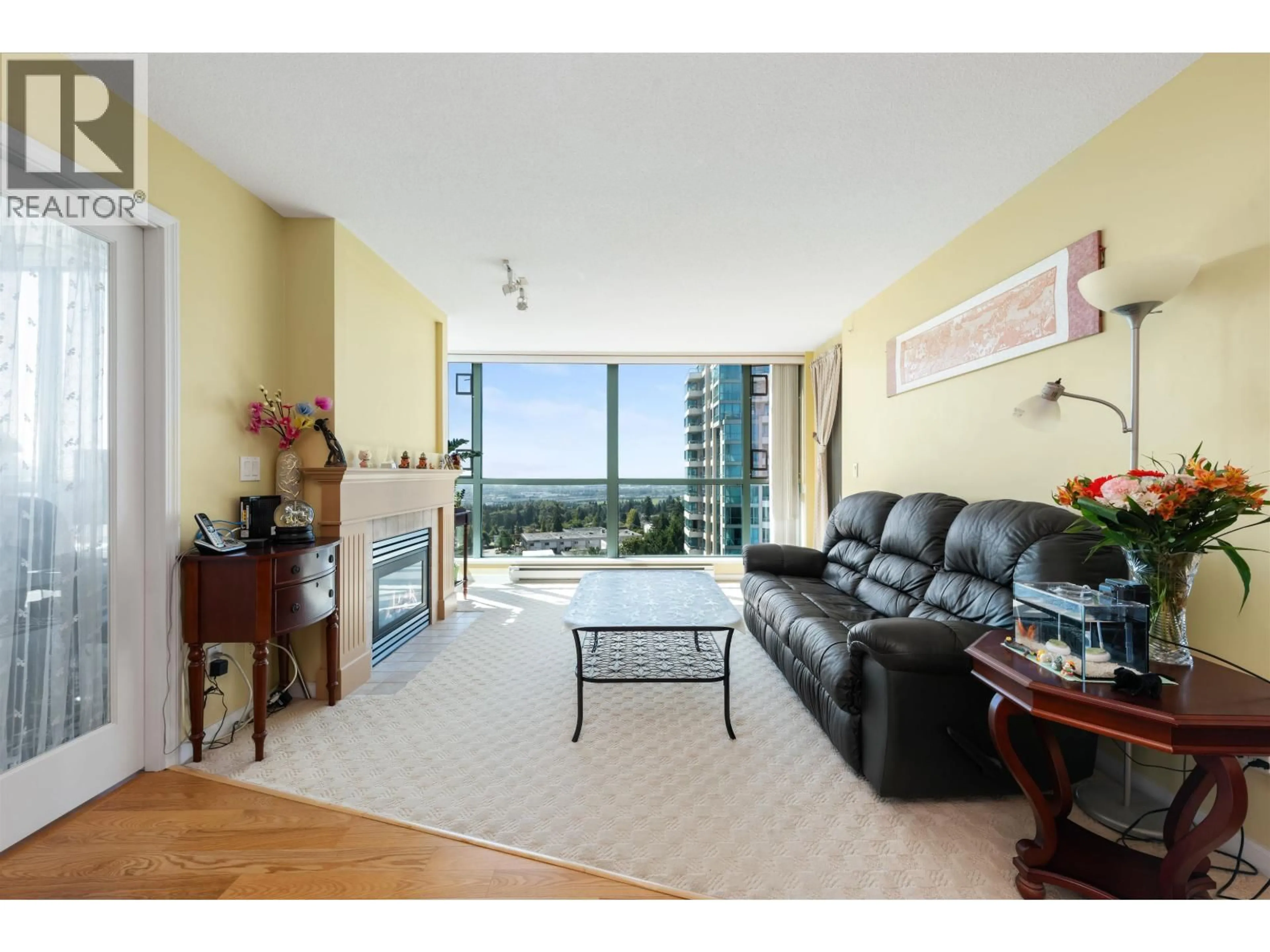 Living room with furniture, unknown for 1203 - 6611 SOUTHOAKS CRESCENT, Burnaby British Columbia V5E4L5