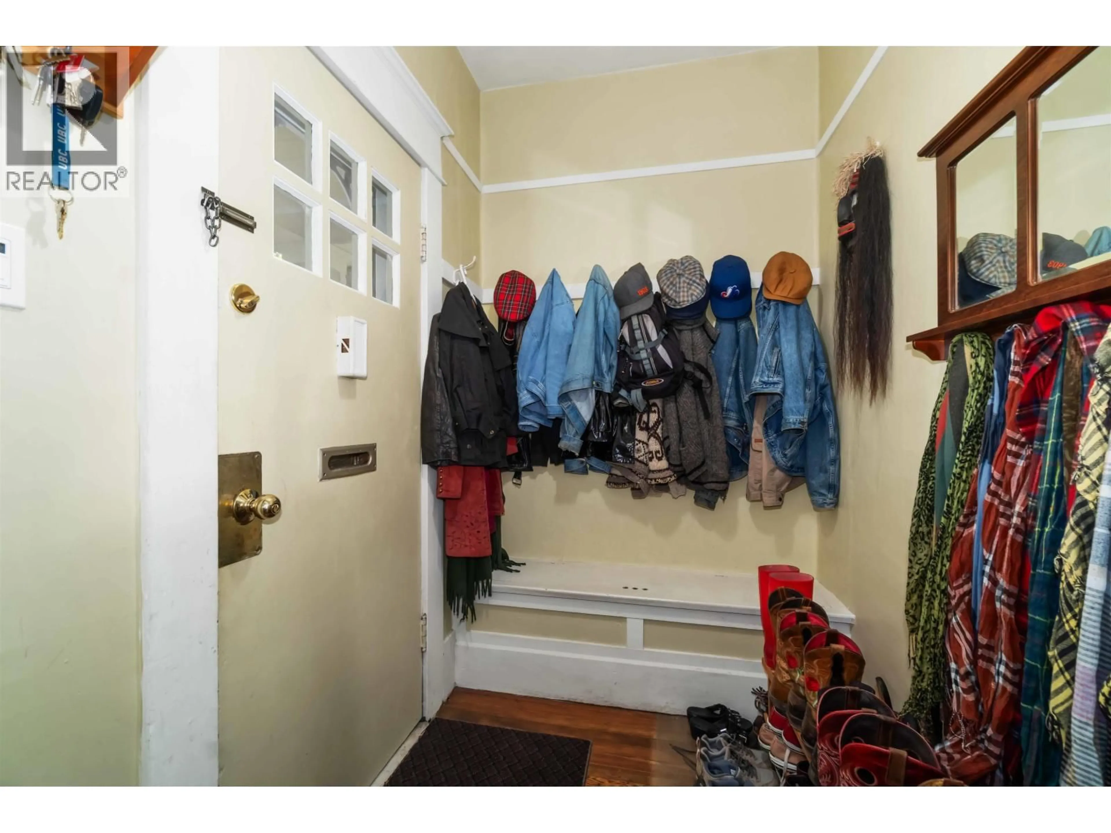 Unknown for 6319 SOPHIA STREET, Vancouver British Columbia V5W2W7