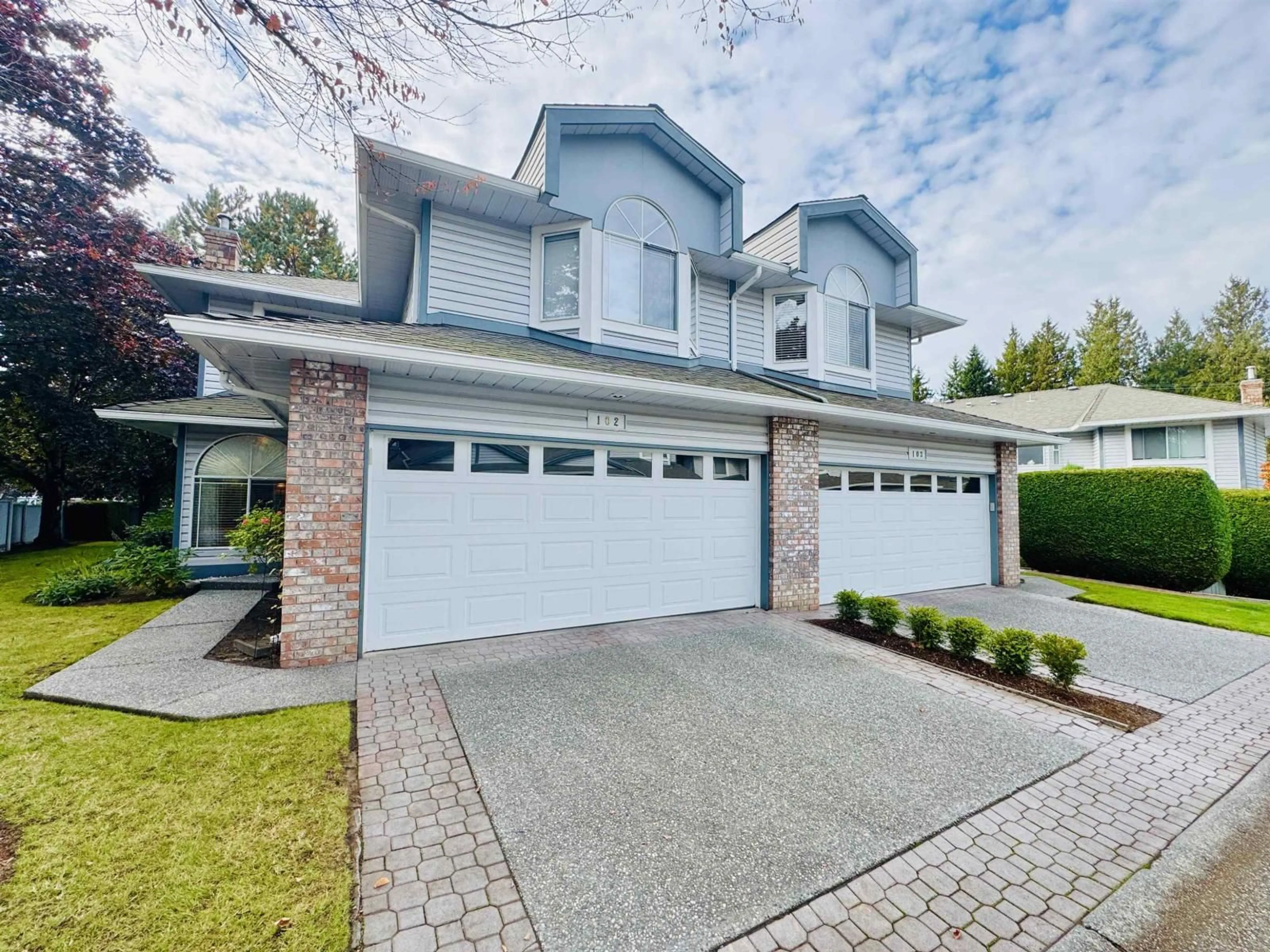 Unknown for 102 - 12044 BOUNDARY SOUTH, Surrey British Columbia V3X2B4