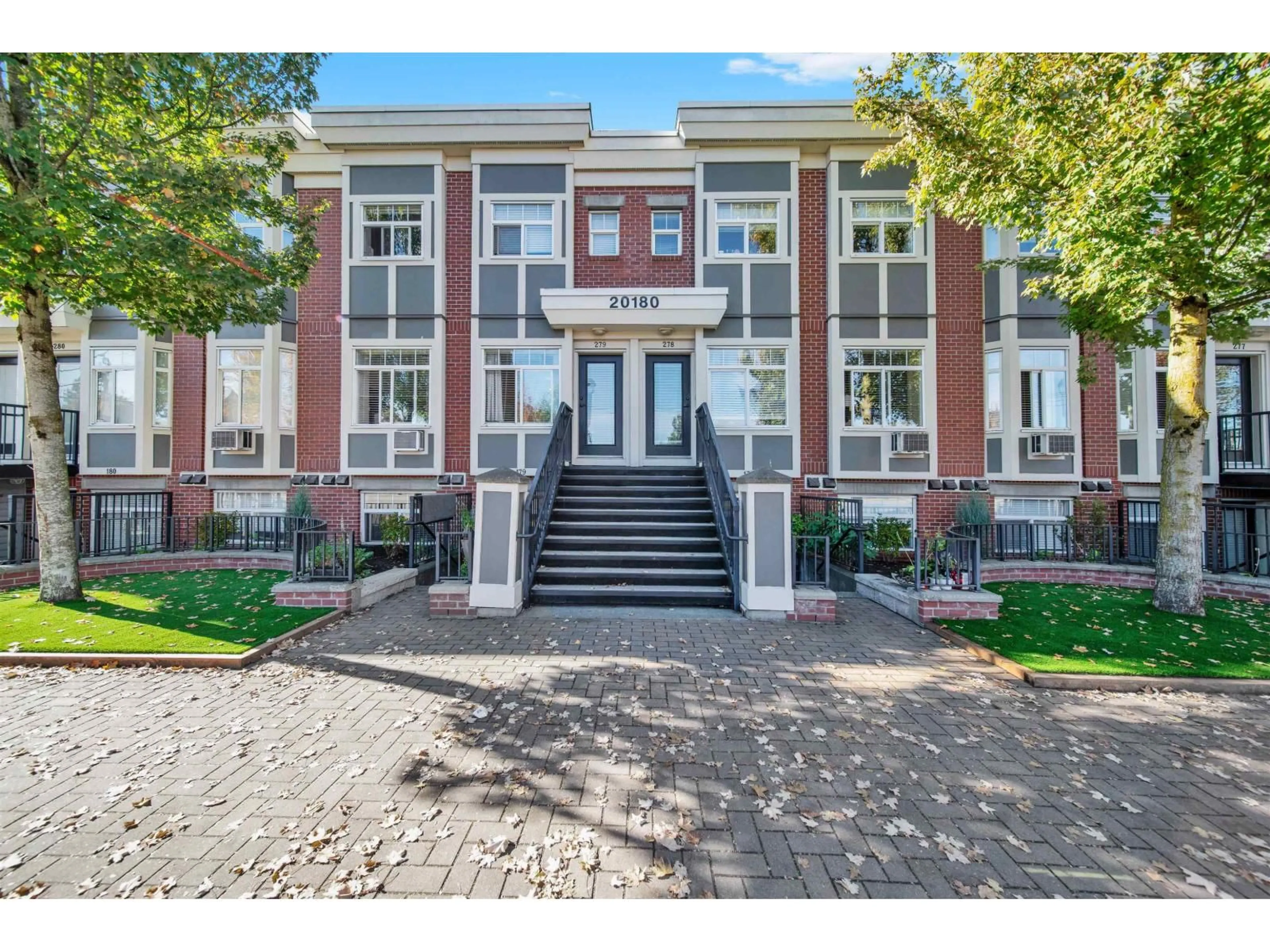Unknown for 279 - 20180 FRASER, Langley British Columbia V3A0B5