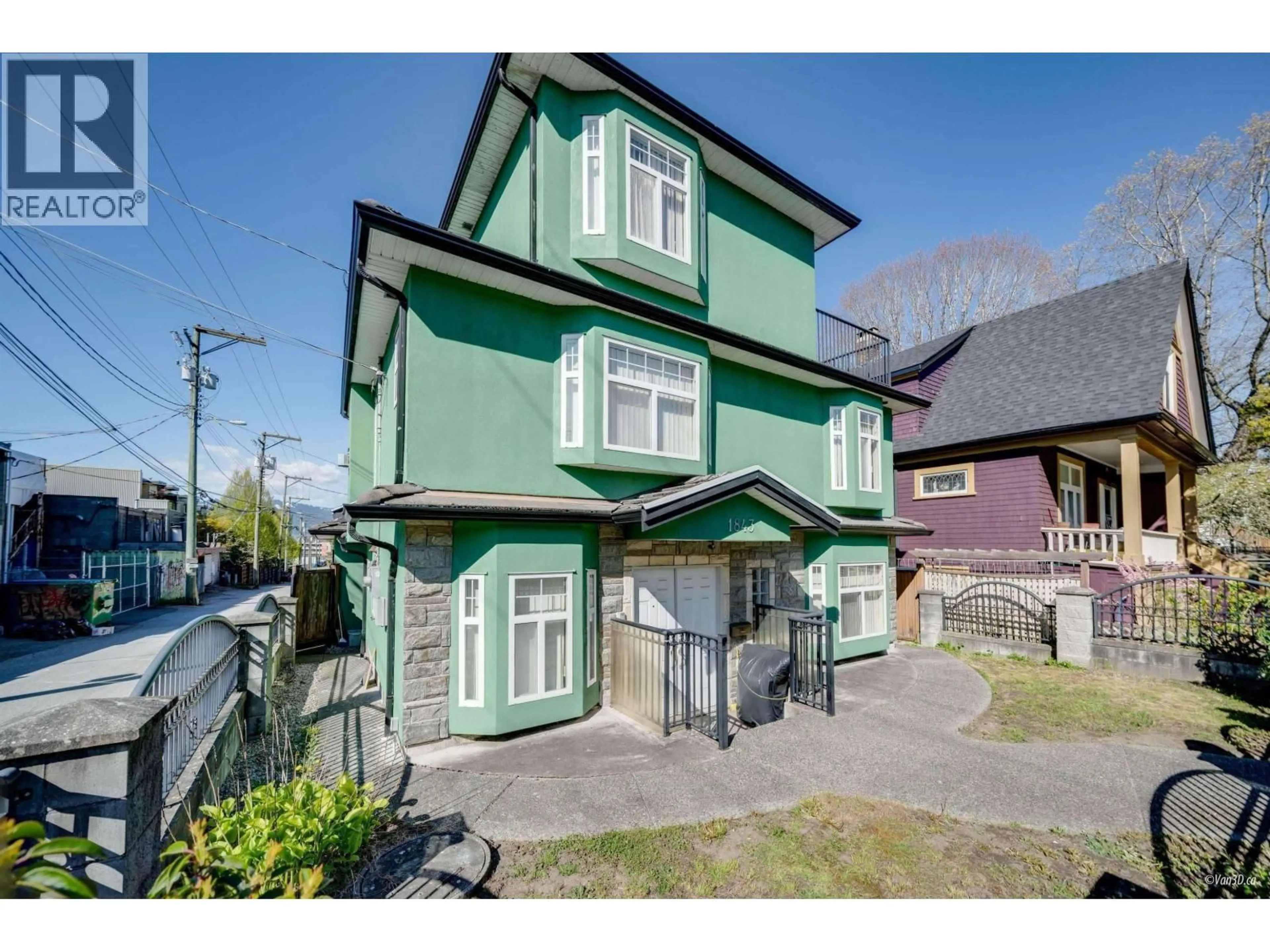 A pic from outside/outdoor area/front of a property/back of a property/a pic from drone, street for 1843 22ND AVENUE, Vancouver British Columbia V5N2P9