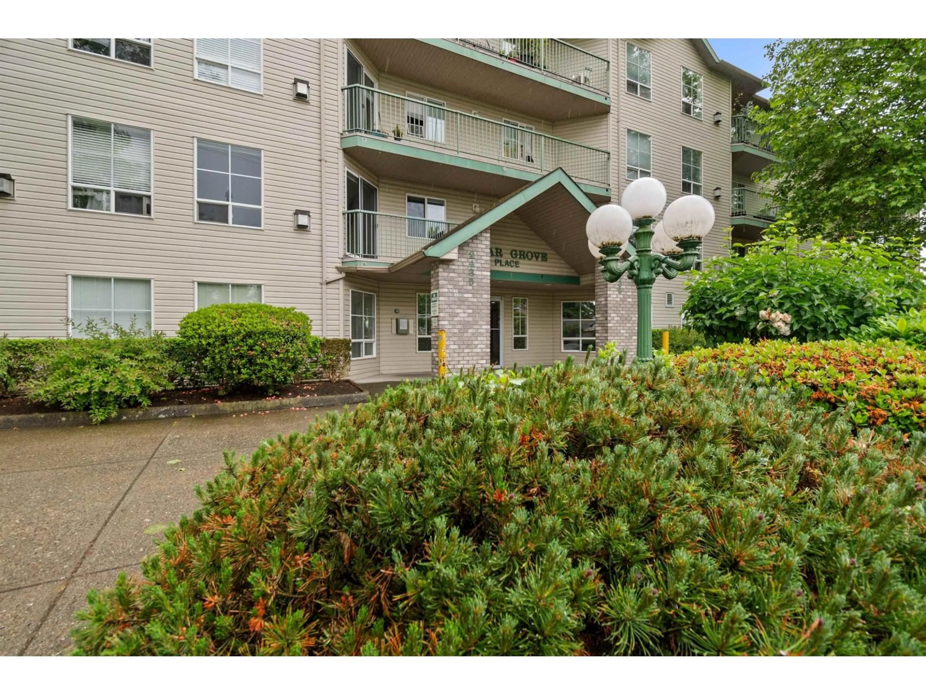 Unknown for 107 - 2435 CENTER, Abbotsford British Columbia V2T2N4