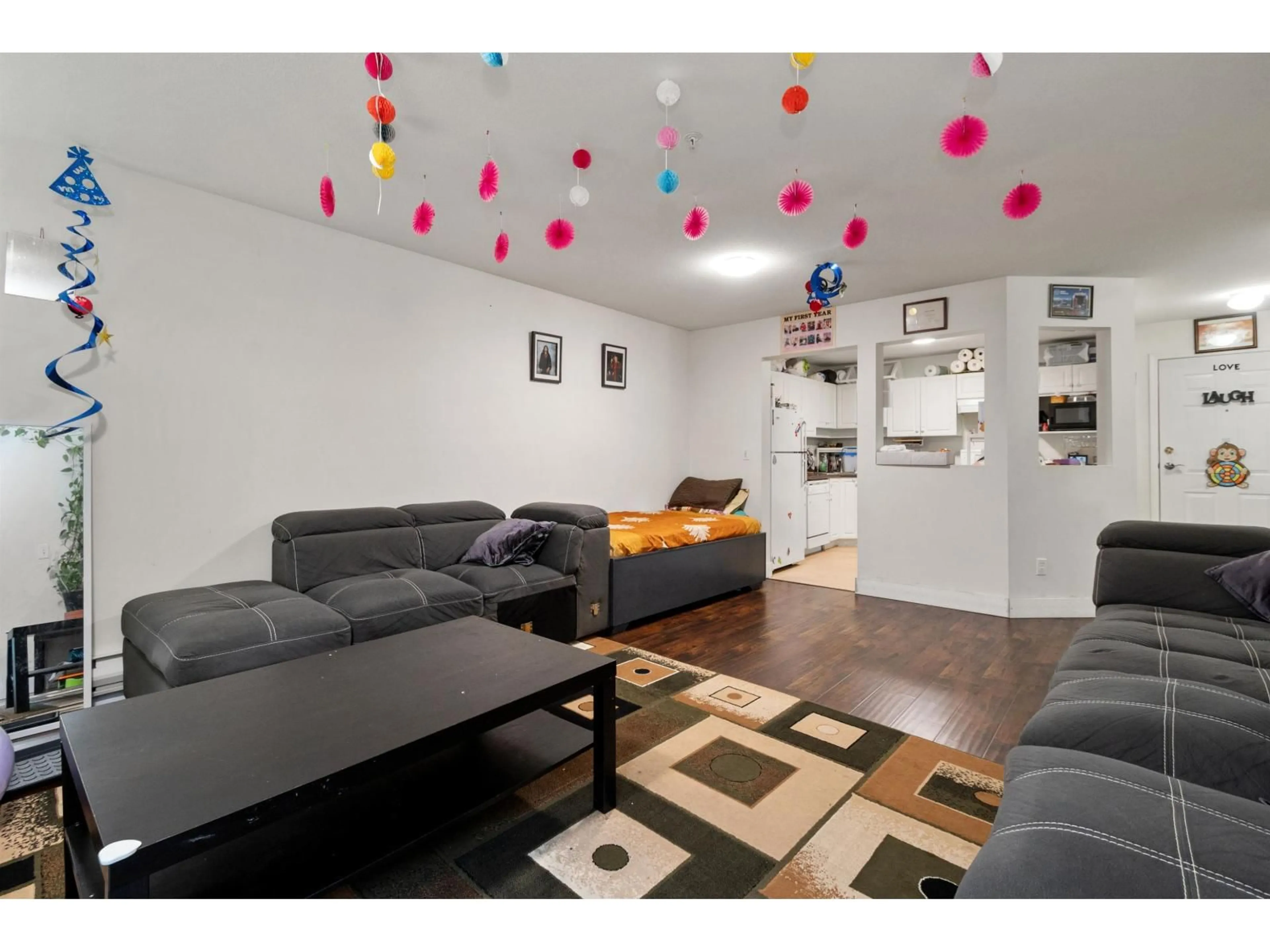 Living room with furniture, unknown for 107 - 2435 CENTER, Abbotsford British Columbia V2T2N4