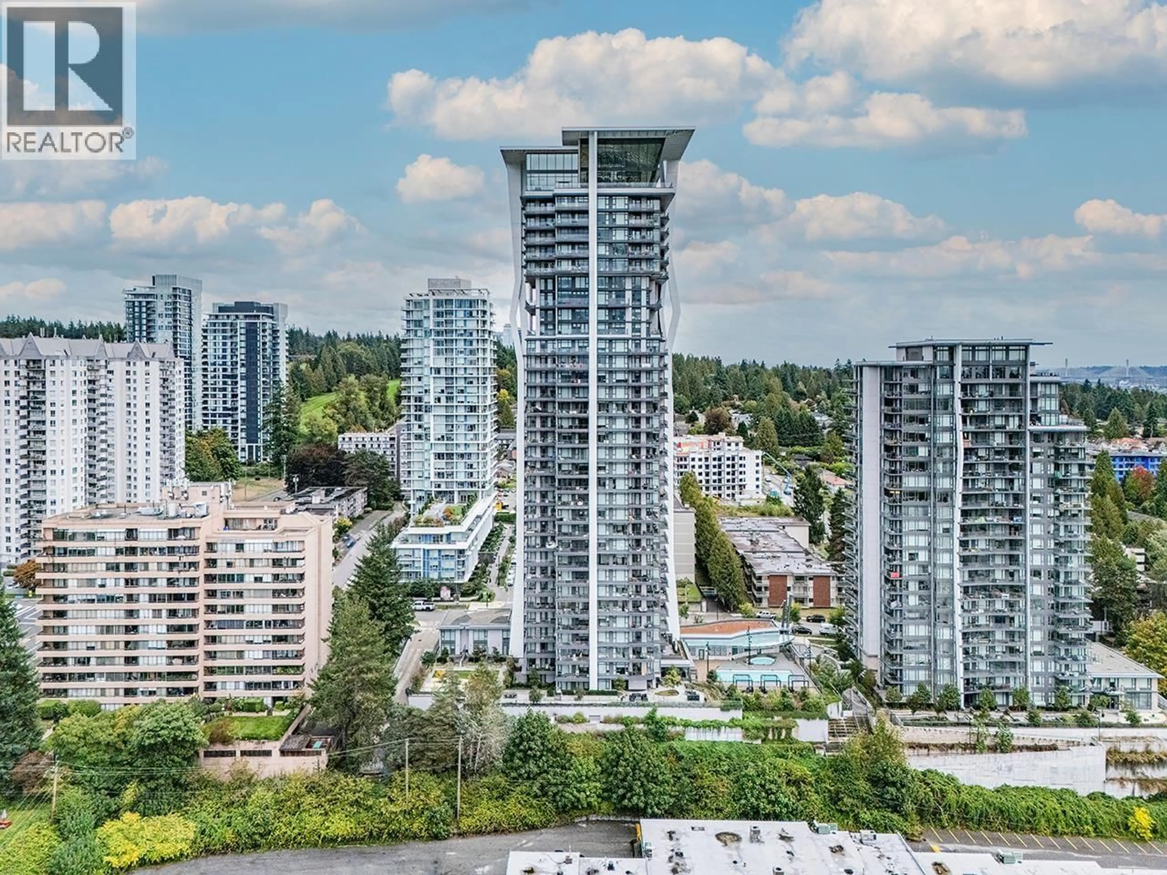 A pic from outside/outdoor area/front of a property/back of a property/a pic from drone, city buildings view from balcony for 3210 - 450 WESTVIEW STREET, Coquitlam British Columbia V3K0G3