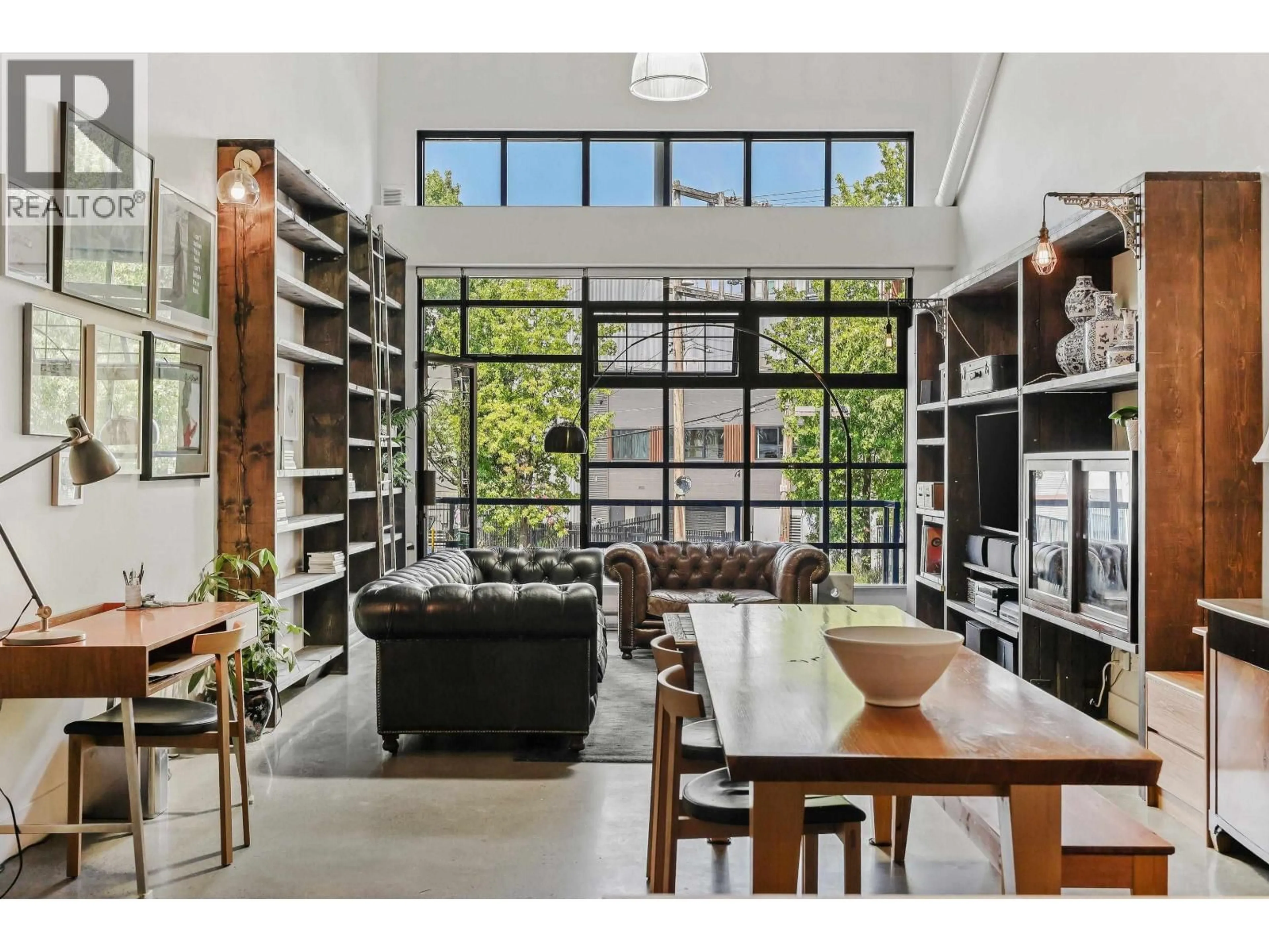 Living room with furniture, unknown for 115 - 237 4TH AVENUE, Vancouver British Columbia V5T4R4