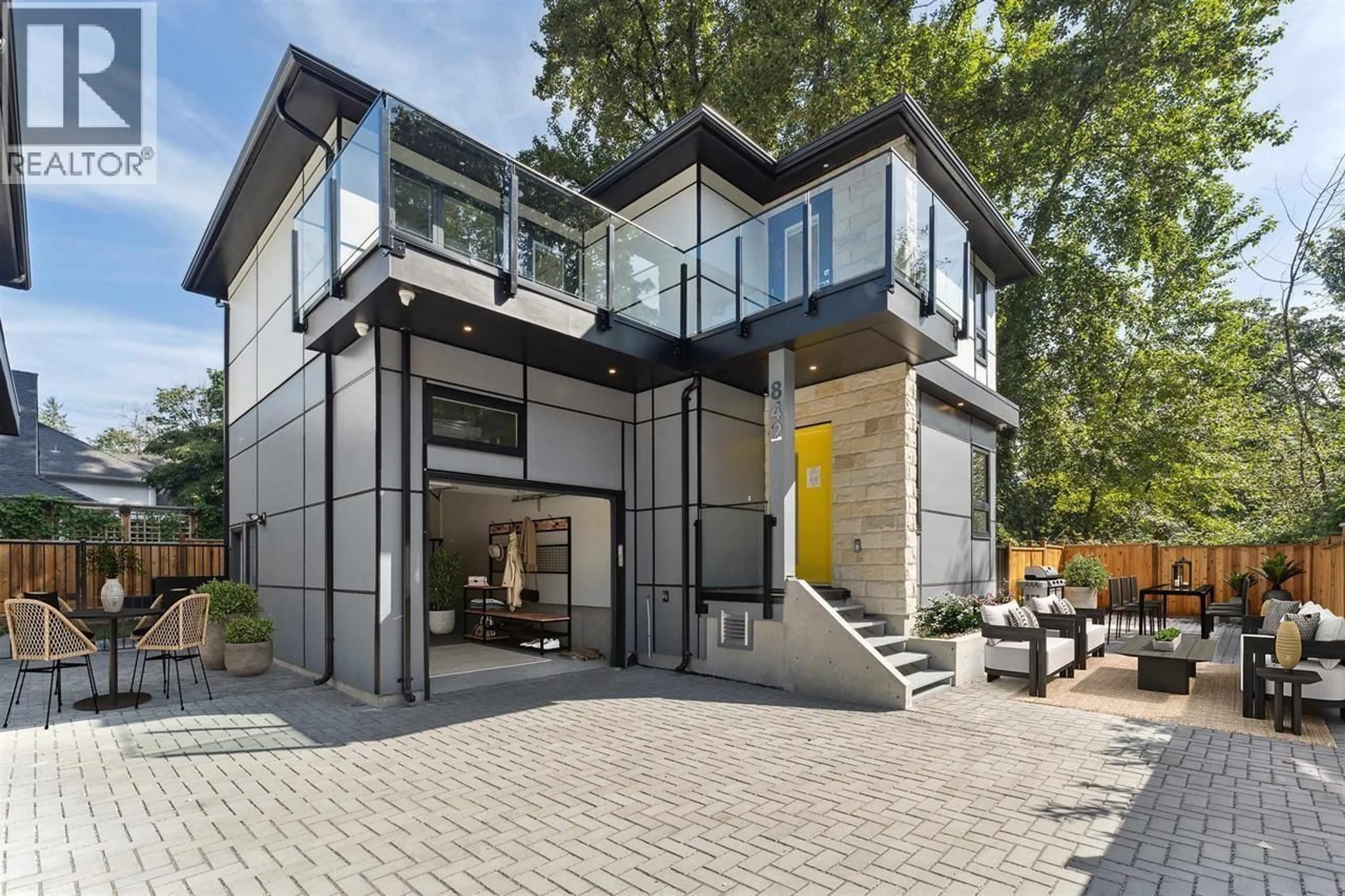 Home with brick exterior material, street for 842 ST. DENIS AVENUE, North Vancouver British Columbia V7J2G4