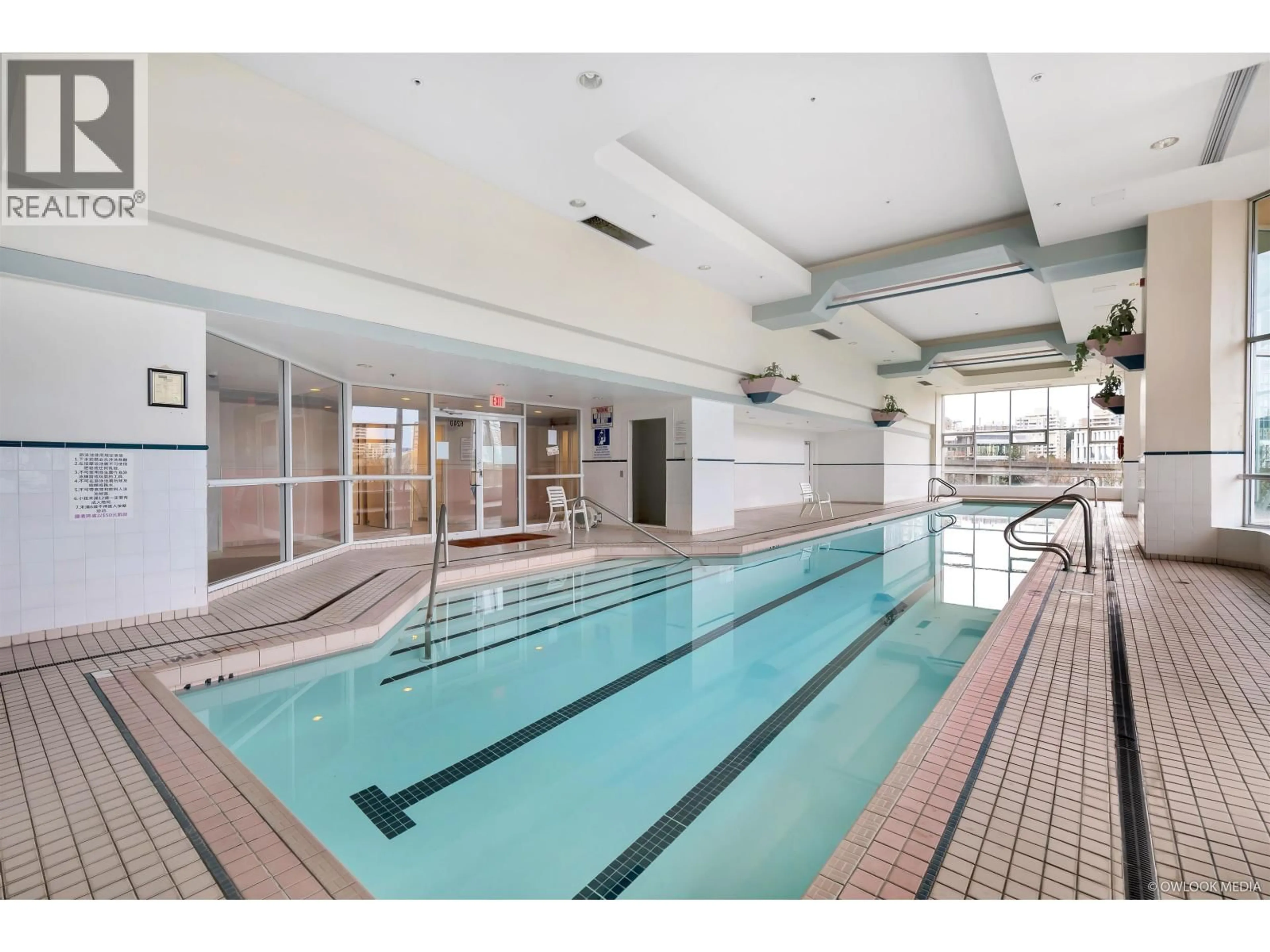 Pool for 1005 - 6240 MCKAY AVENUE, Burnaby British Columbia V5H4L8