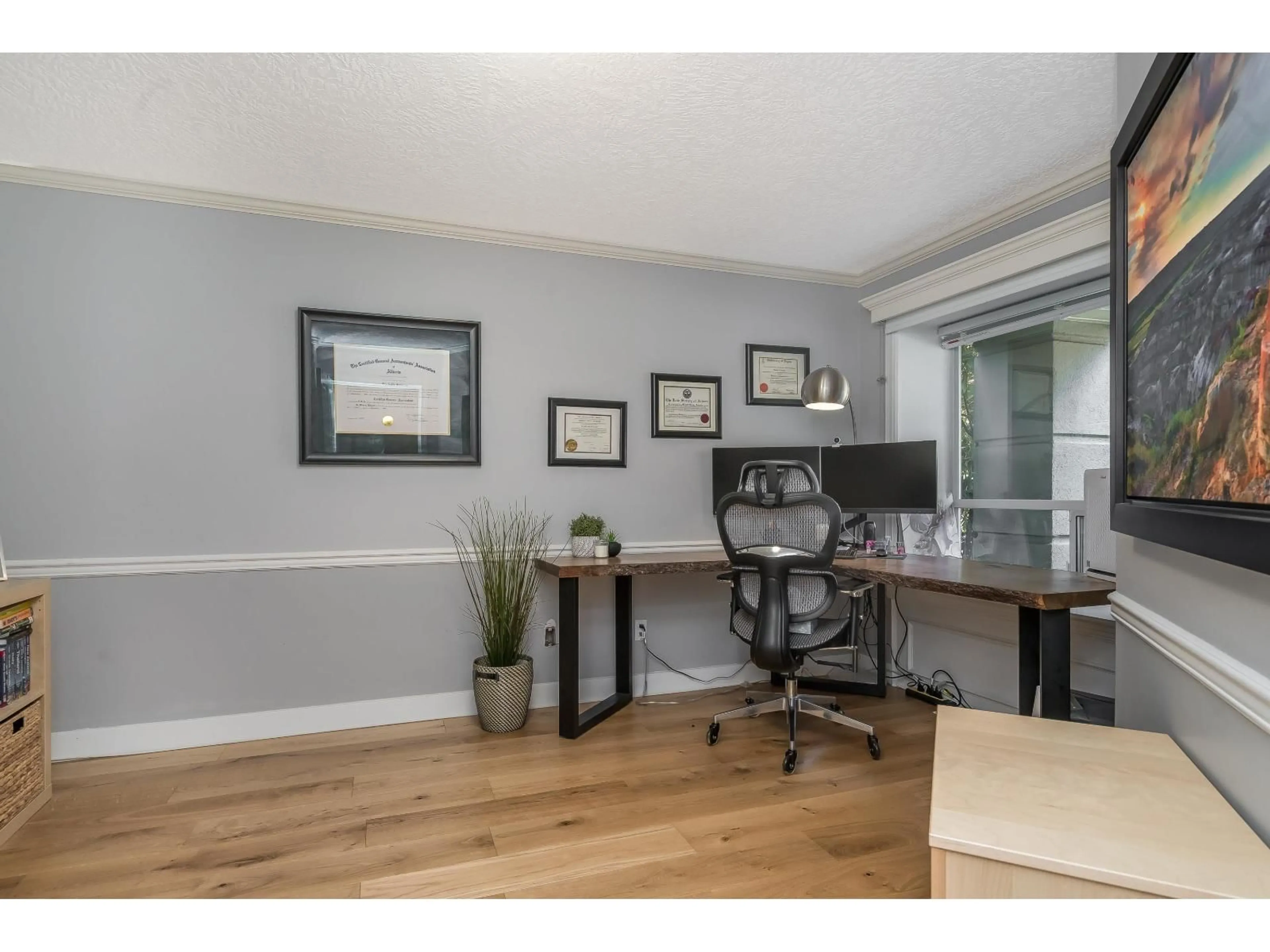 A pic of a room for 79 - 4001 OLD CLAYBURN, Abbotsford British Columbia V3G1C5
