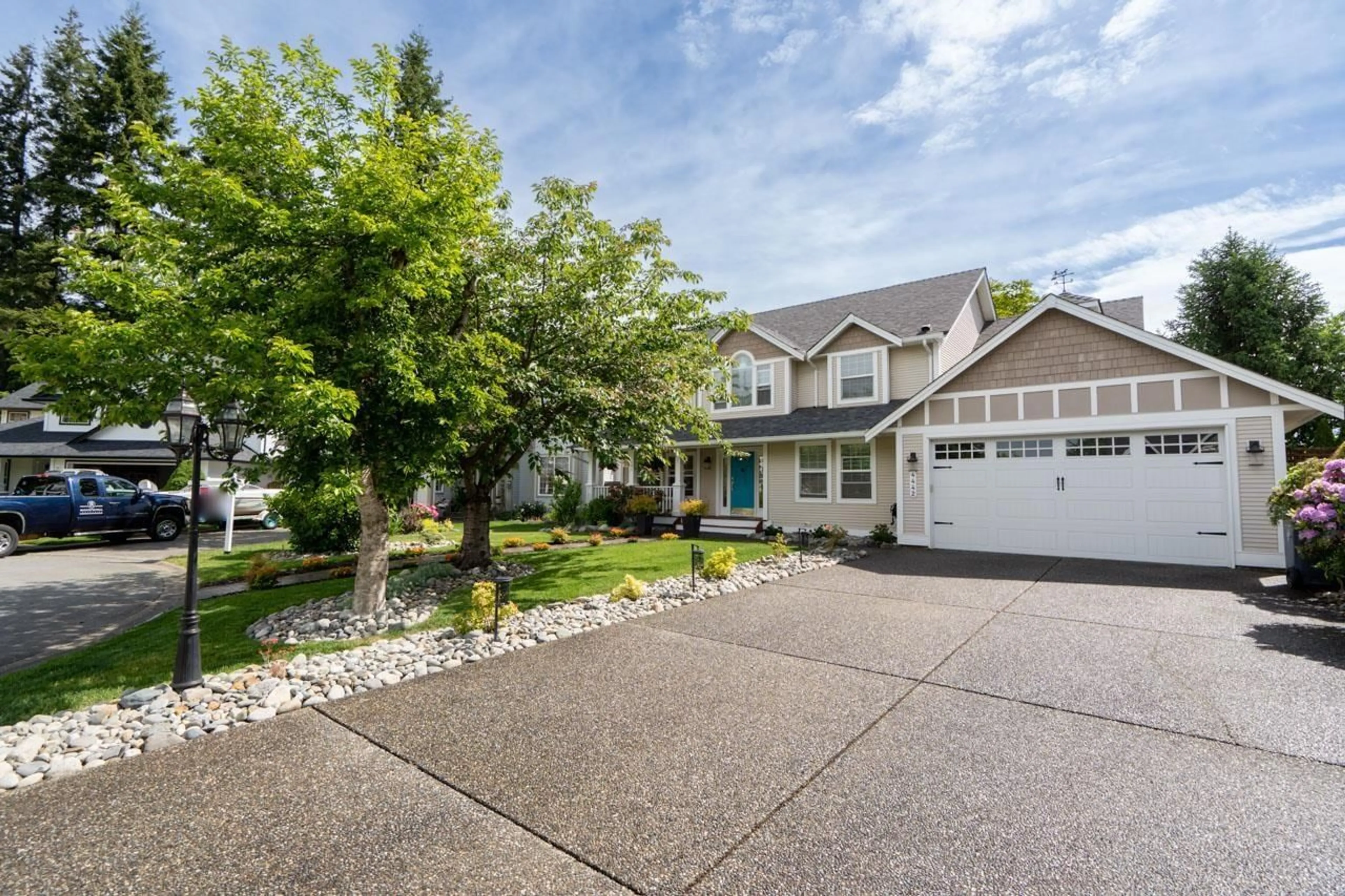Home with vinyl exterior material, street for 4442 209B, Langley British Columbia V3A8Y8